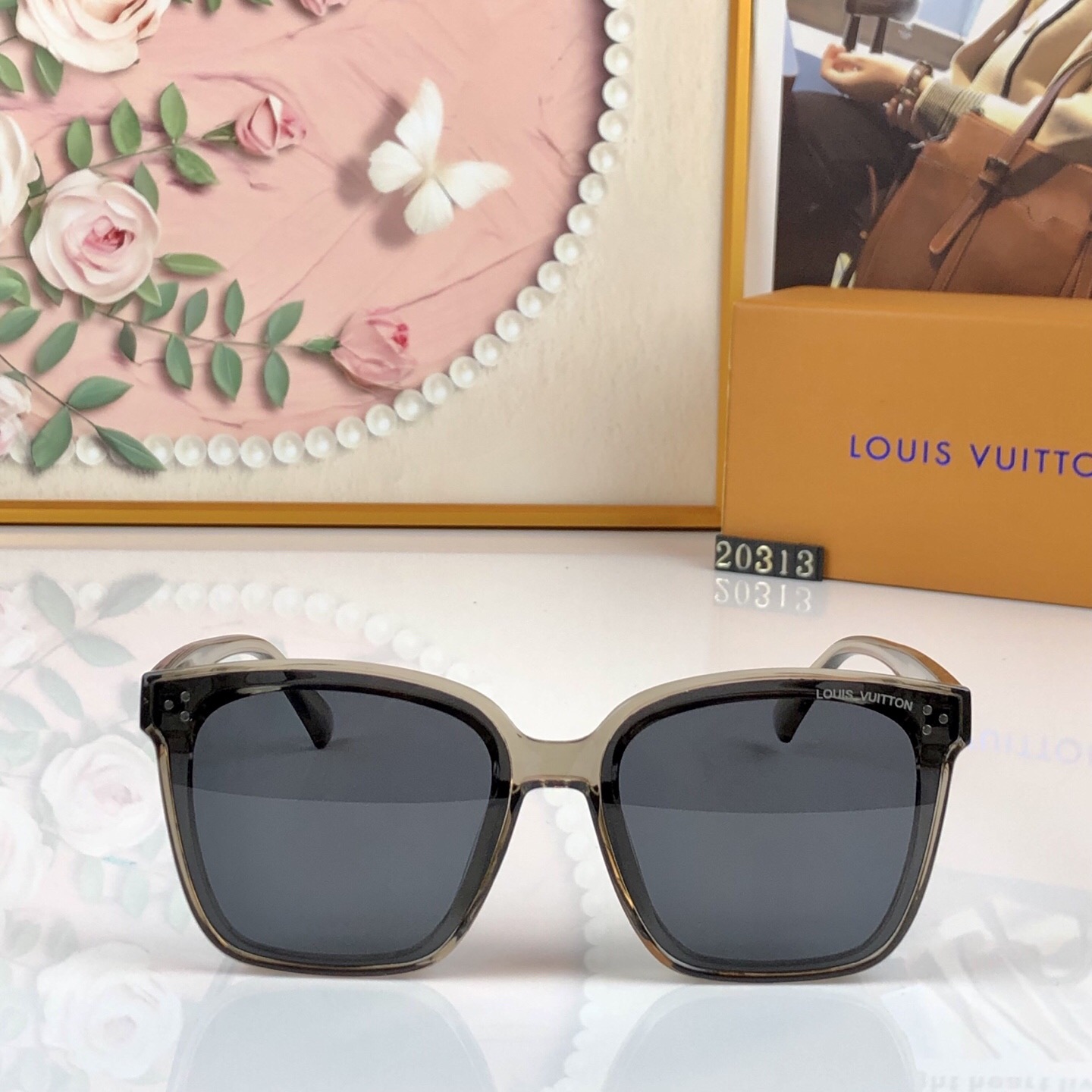 。。Louis vuitto*韩版复古方形墨镜夏季海边明星款大脸显瘦防紫外线太阳镜男女