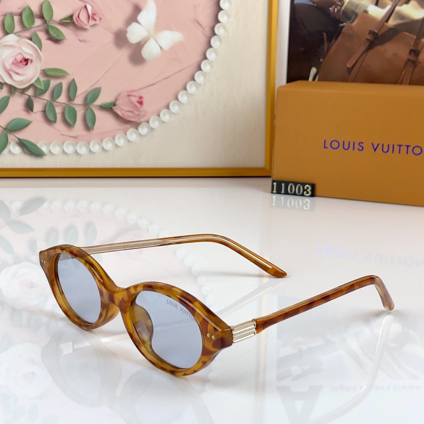 。。Louis vuitto*2026新款复古小框猫眼墨镜女款辣妹风拍照显白太阳眼镜潮防紫外线