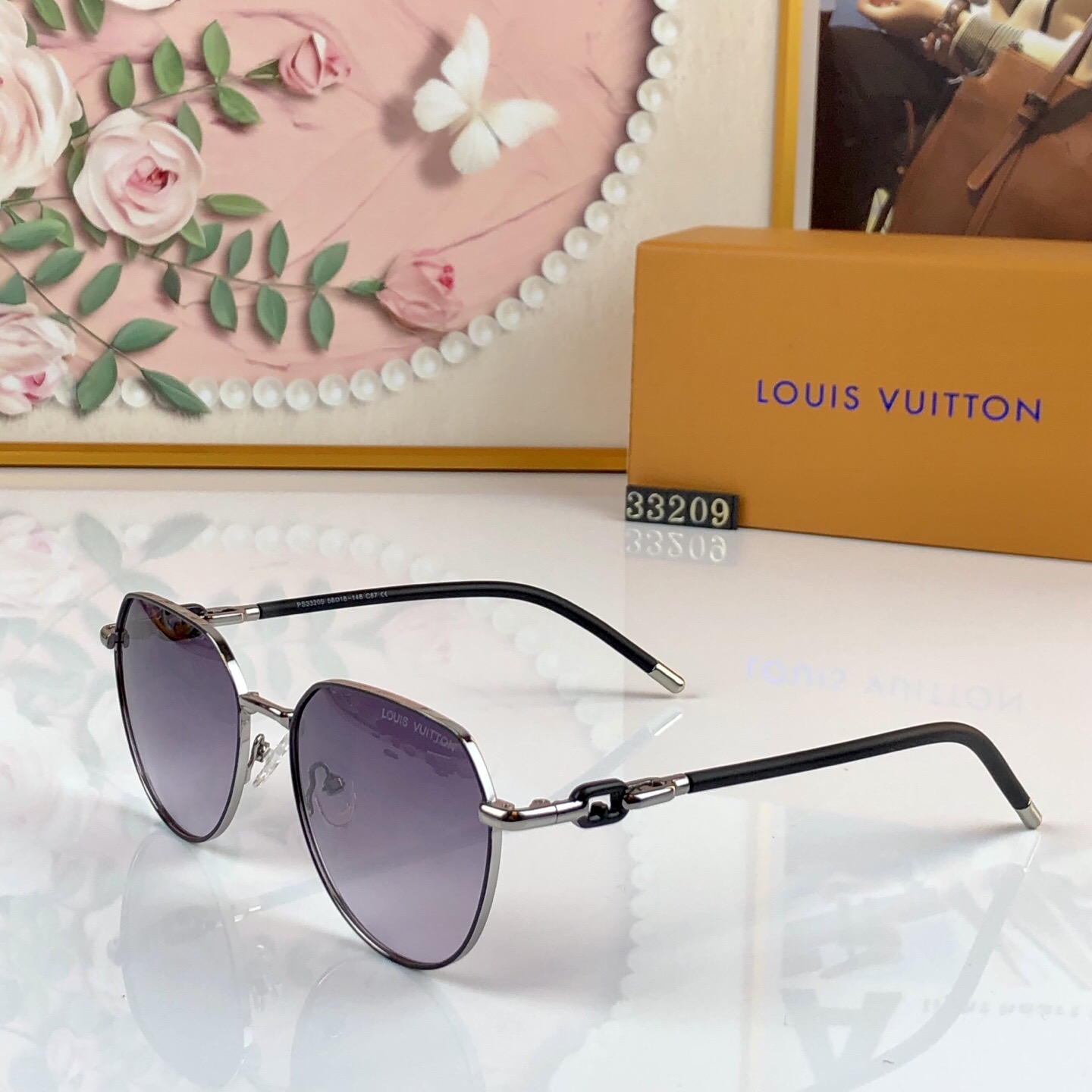 。。Louis vuitto*韩版时尚遮阳太阳眼镜女士户外出游拍照渐变墨镜防紫外线眼镜