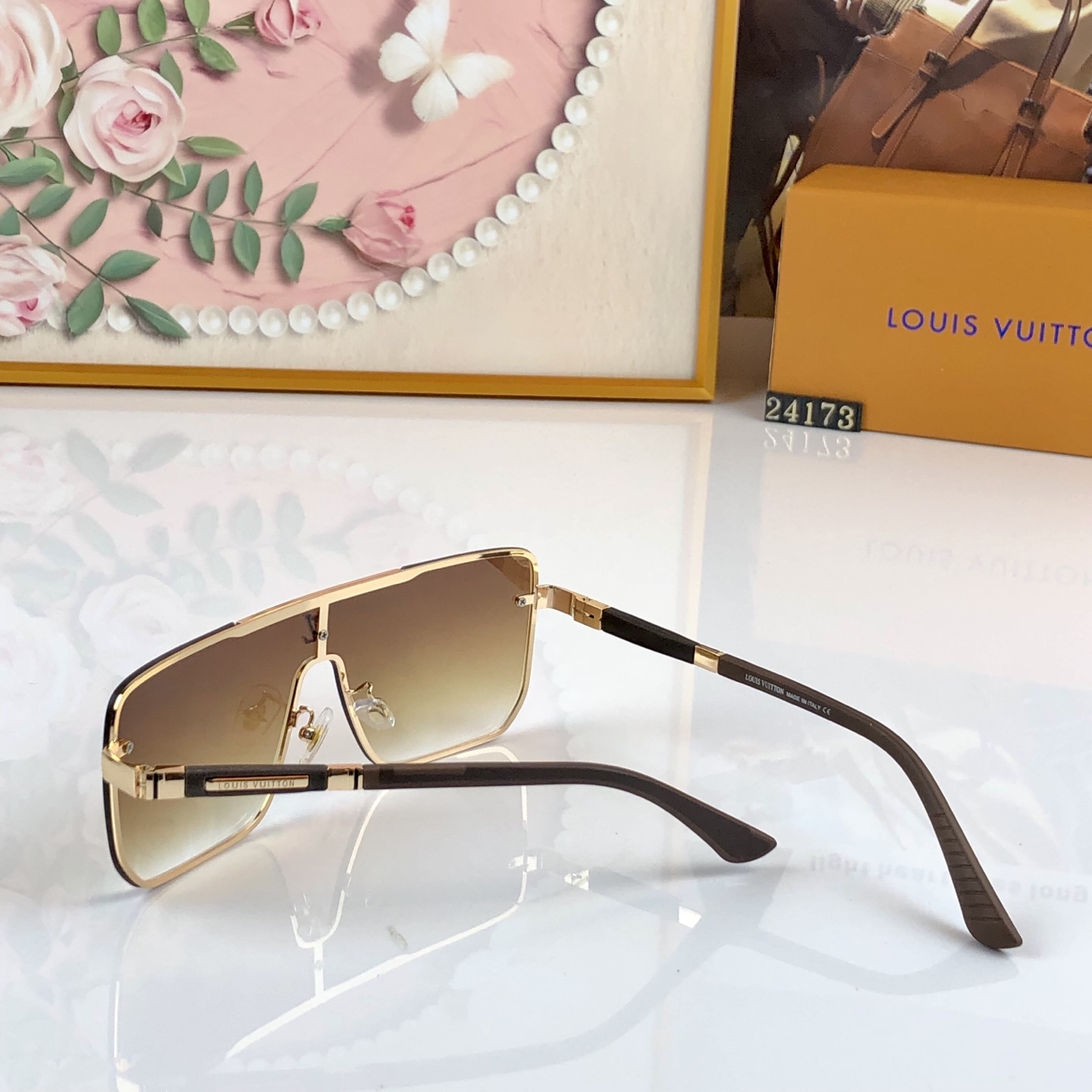 。。Louis vuitto*新品 新款男女太阳镜 时尚潮流休闲墨镜 驾驶出游太阳眼镜