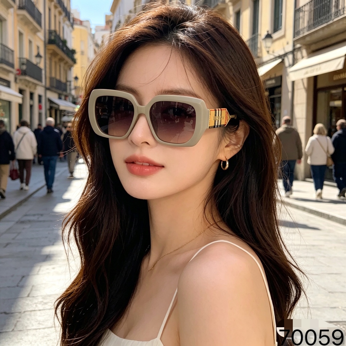 NO:823292,Burberr* fashion new style B home same style cat eye small frame avant-garde European and American light luxury sunglasses ins internet celebrity catwalk trend sunglasses glasses sunglasses sunglasses, glasses, burberry19860909Burberr*时尚新款B家同款猫眼小框前卫欧美轻奢太阳镜ins网红走秀潮流墨镜眼镜墨镜太阳镜,眼镜,burberry,glasses