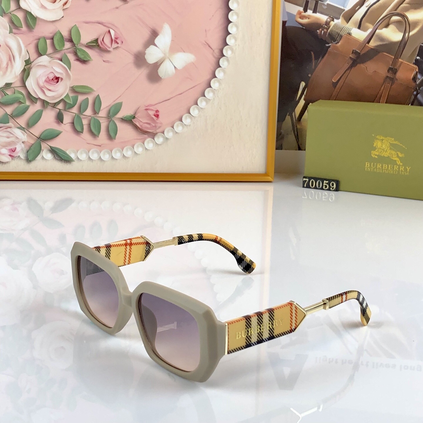 🔥🔥Burberry*时尚新款B家同款猫眼小框前卫欧美轻奢太阳镜ins网红走秀潮流墨镜