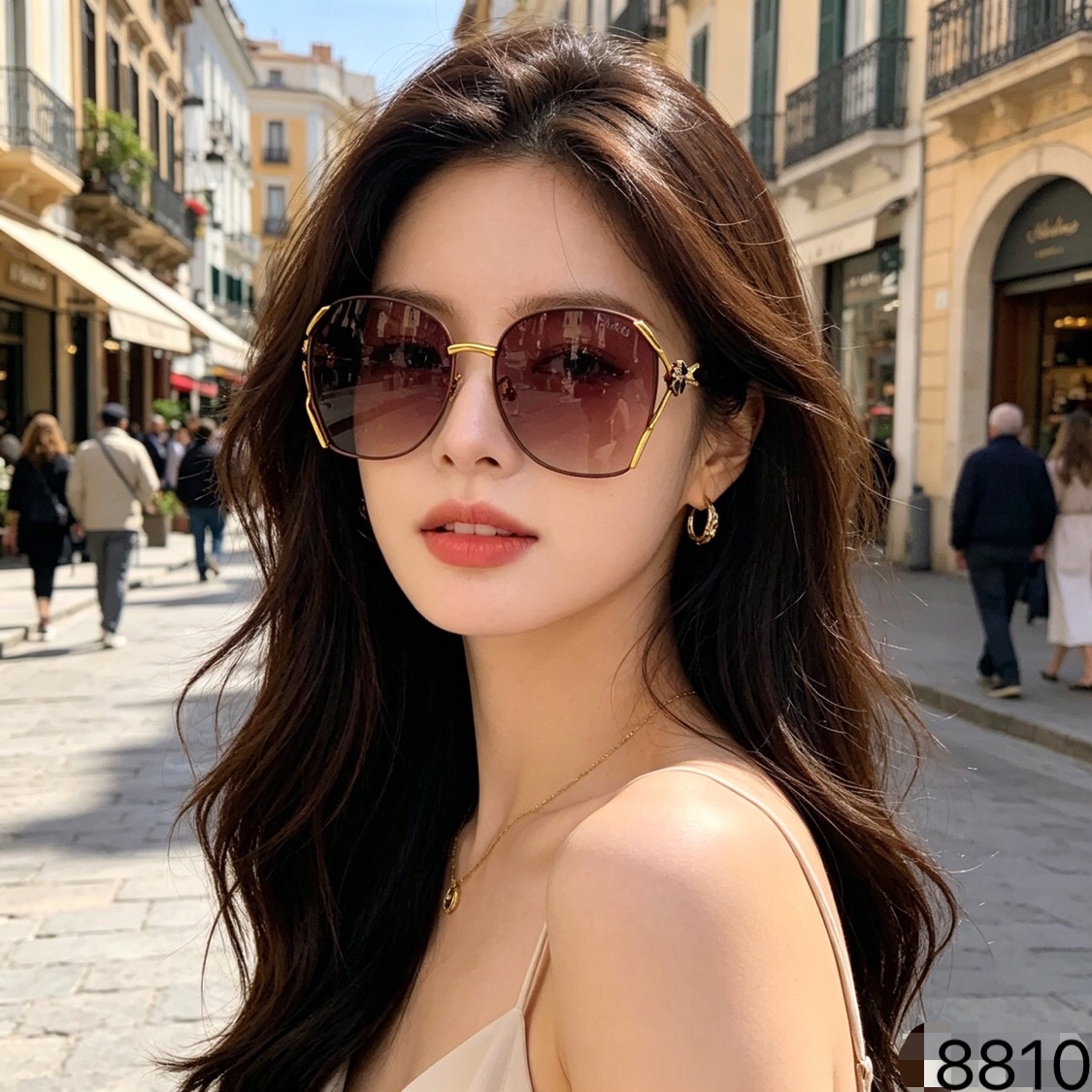 NO:827020,Chane* exquisite and elegant four-leaf clover diamond-encrusted polarized sunglasses for women, retro large-frame sunglasses, slim driving glasses, trendy glasses, sunglasses, sunglasses, glasses, chanel19860909Chane*精致优雅四叶草镶钻偏光太阳镜 女 复古大框墨镜显瘦驾驶镜潮眼镜墨镜太阳镜,眼镜,chanel,glasses