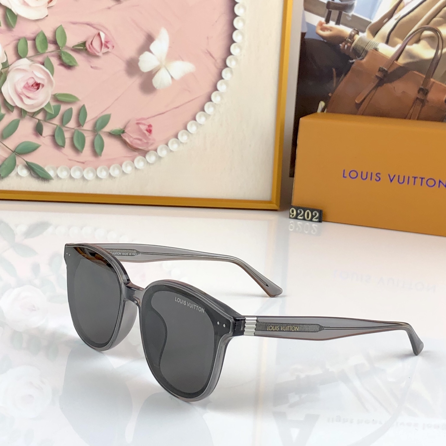 🔥🔥LOUISVUITTO*轻奢【品质】极简百搭高清尼龙镜高级感椭圆时尚墨镜女太阳眼镜男