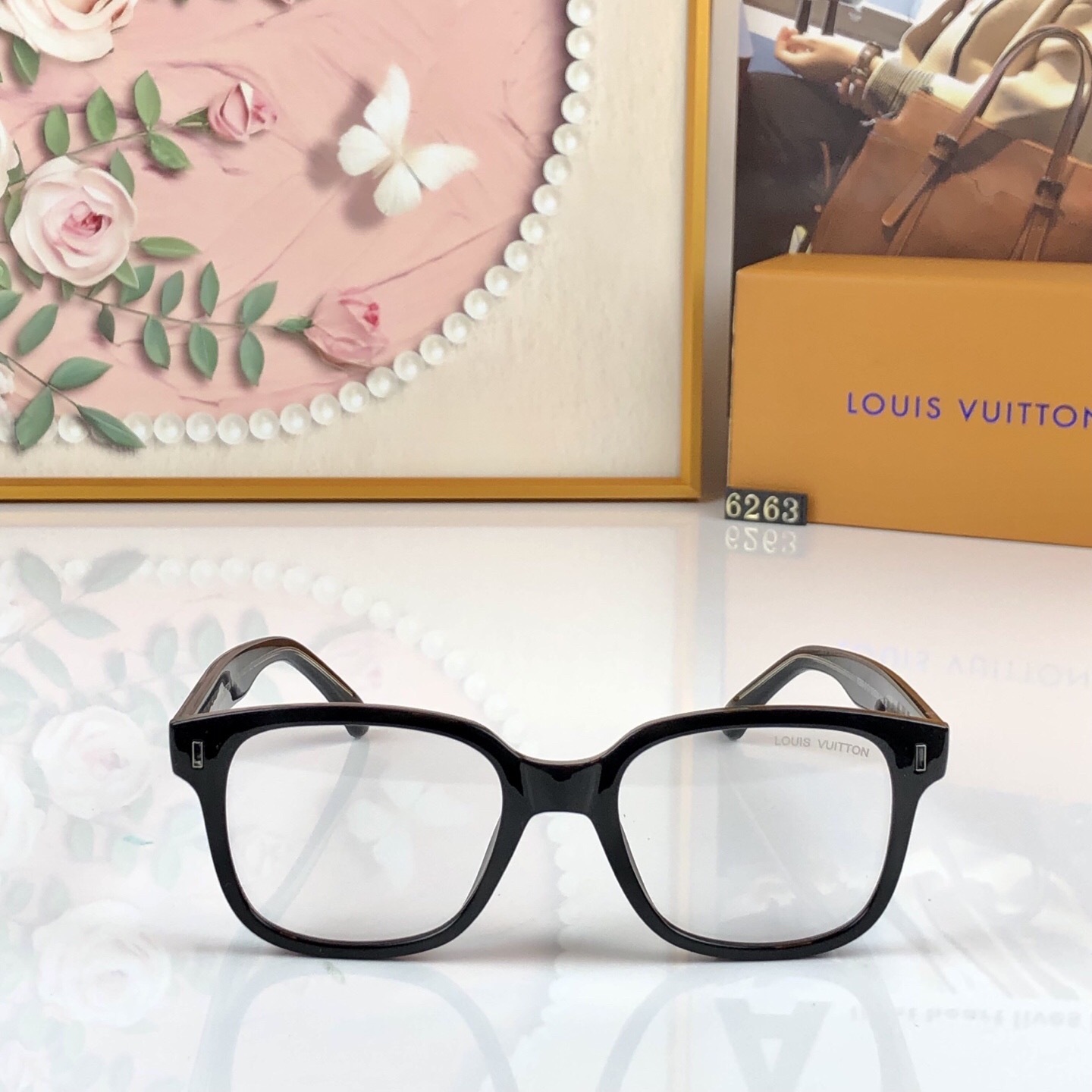 🔥🔥LOUISVUITTO*黑框眼镜潮痞帅大框显脸小素颜眼镜框防蓝光近视可配度数时髦