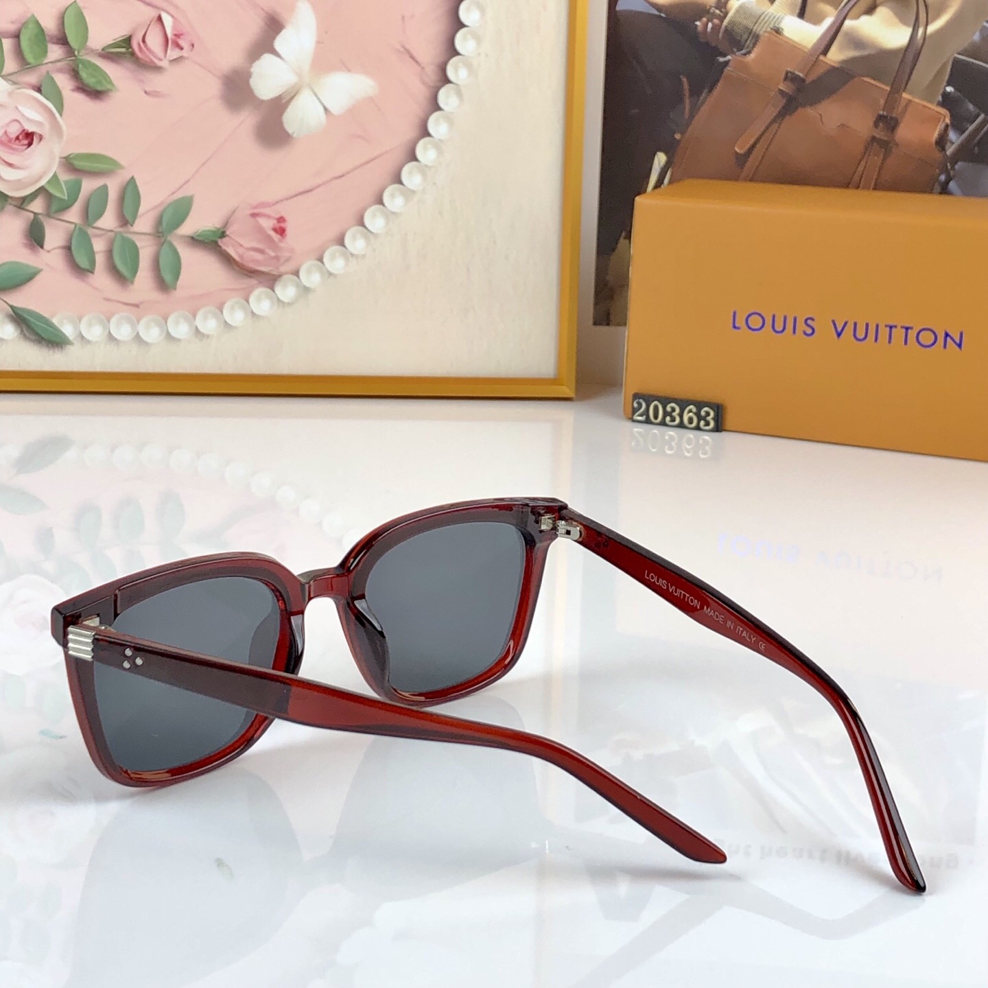 🔥🔥LOUISVUITTO*时尚新款太阳眼镜高品质高质感百搭遮阳大气方框墨镜