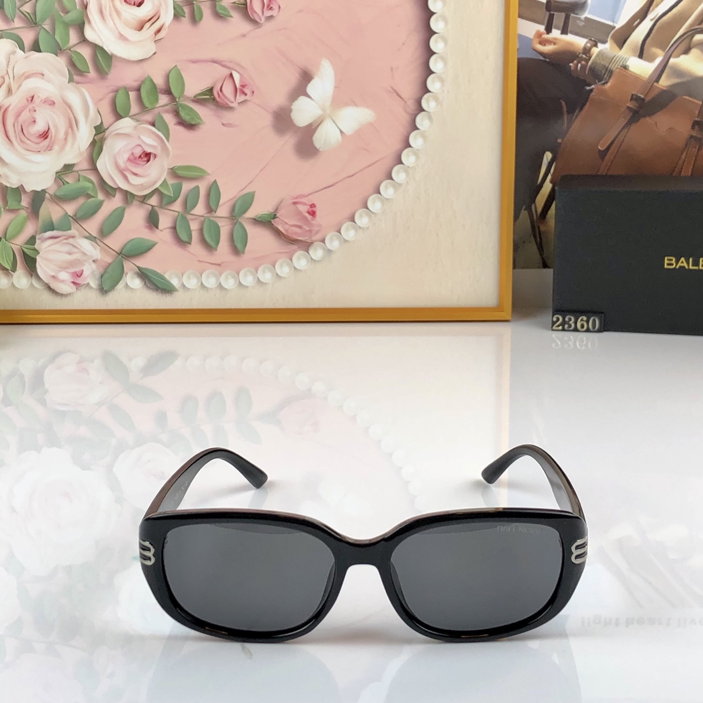 。Balenciag*时尚欧美潮流墨镜女款高级感街拍凹造型眼镜男士防紫外线太阳镜
