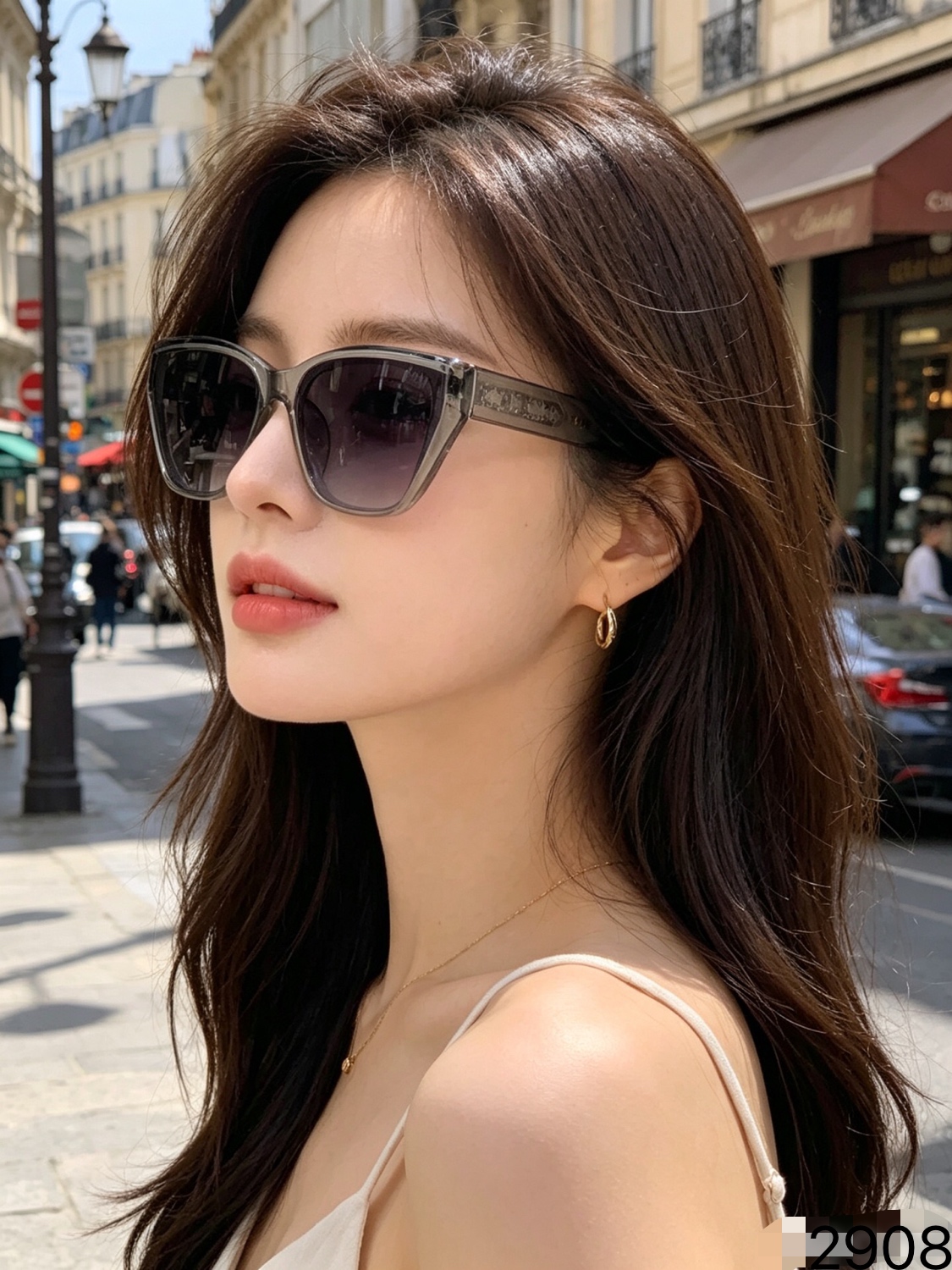 。Celin*网红侧颜装饰太阳镜女高级感显脸小防紫外线墨镜