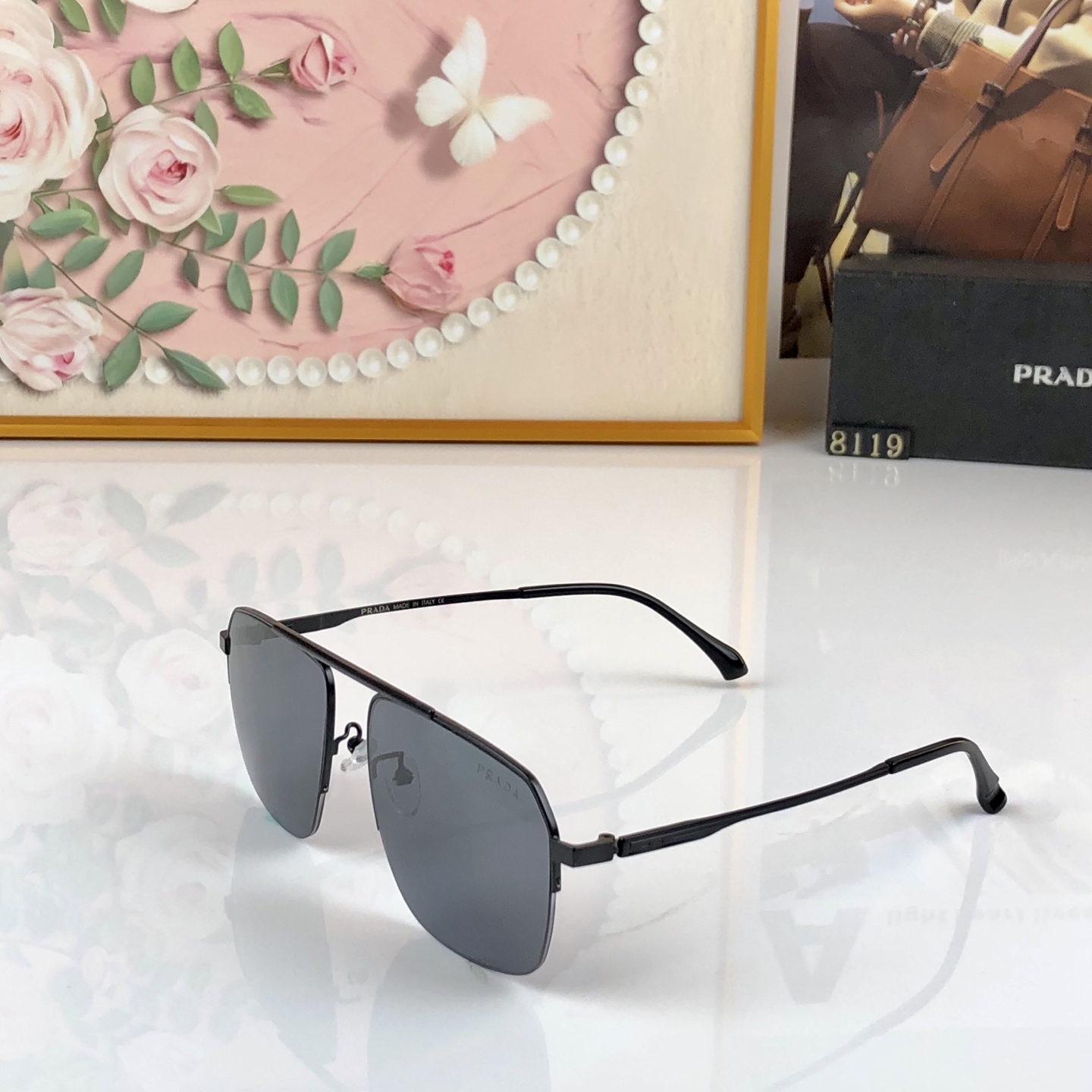 。Prad*时尚新款太阳眼镜高品质高质感百搭遮阳潮酷大气金属方框