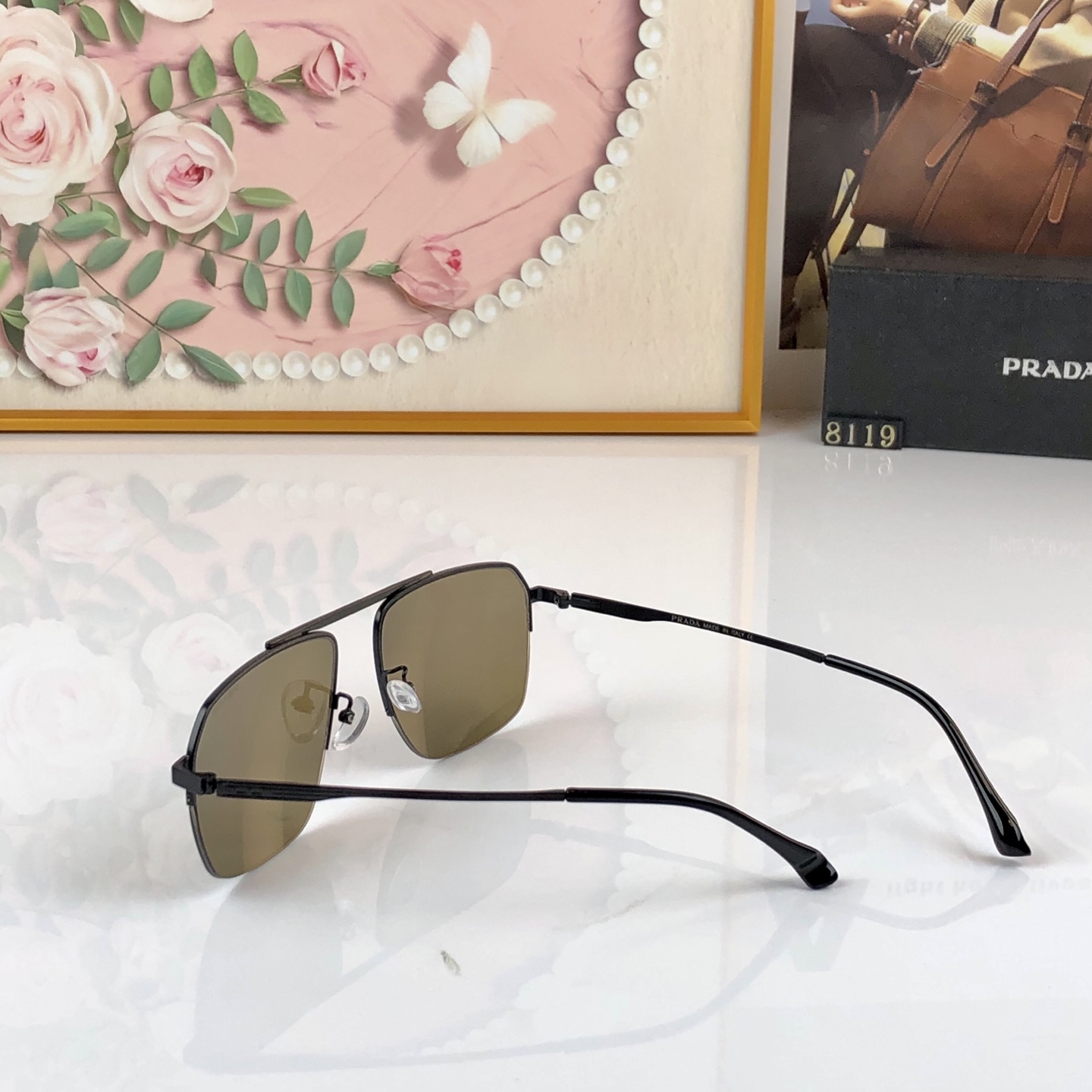 。Prad*时尚新款太阳眼镜高品质高质感百搭遮阳潮酷大气金属方框