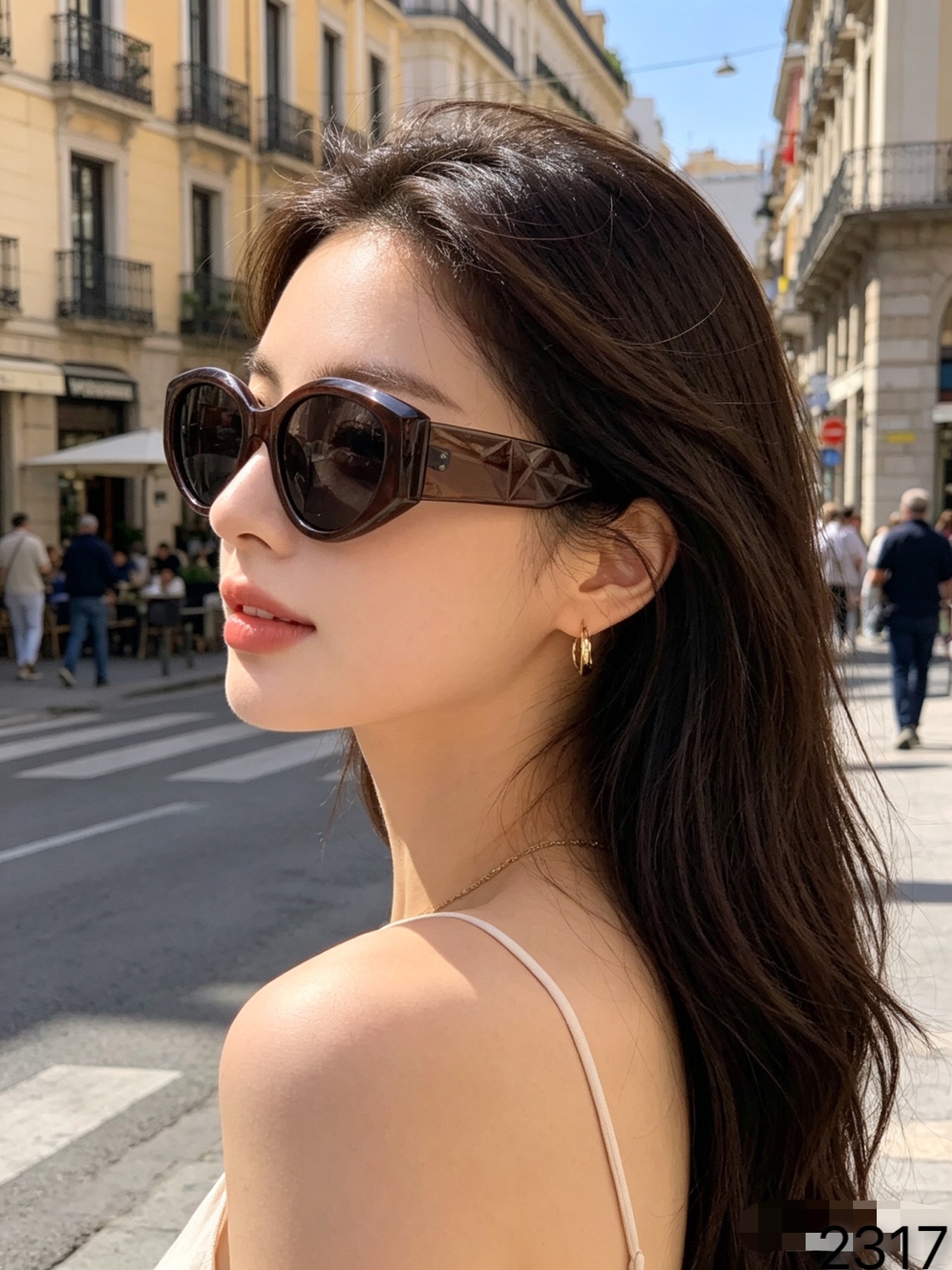 。Chane*欧美复古金属框椭圆形墨镜女老钱风高级感时髦出街凹造型太阳镜潮