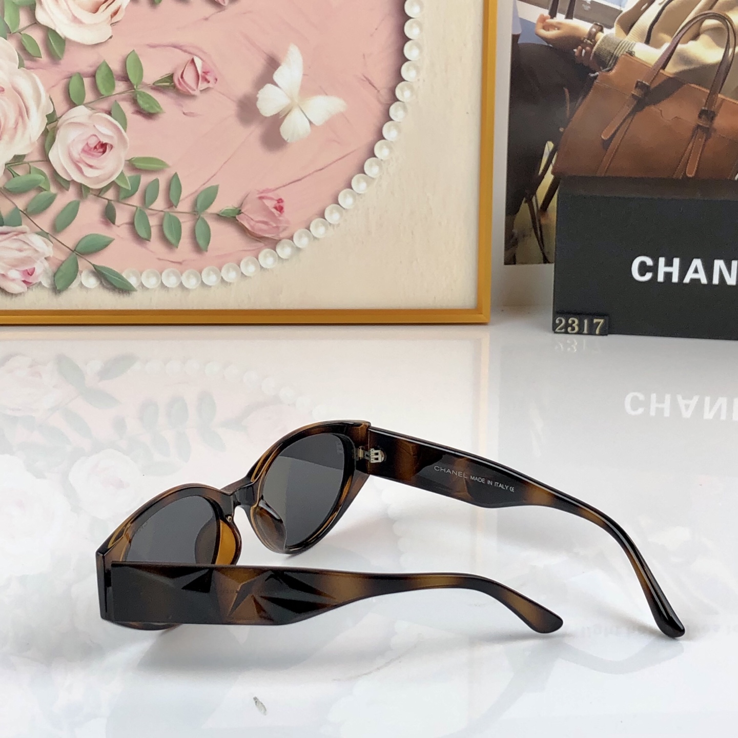 。Chane*欧美复古金属框椭圆形墨镜女老钱风高级感时髦出街凹造型太阳镜潮