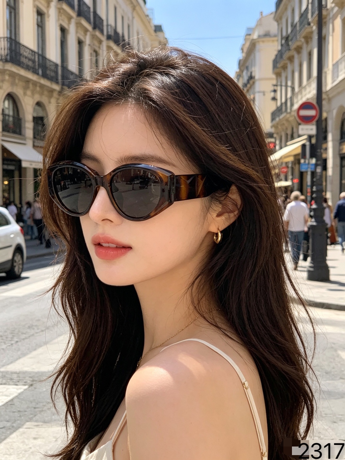 。Chane*欧美复古金属框椭圆形墨镜女老钱风高级感时髦出街凹造型太阳镜潮