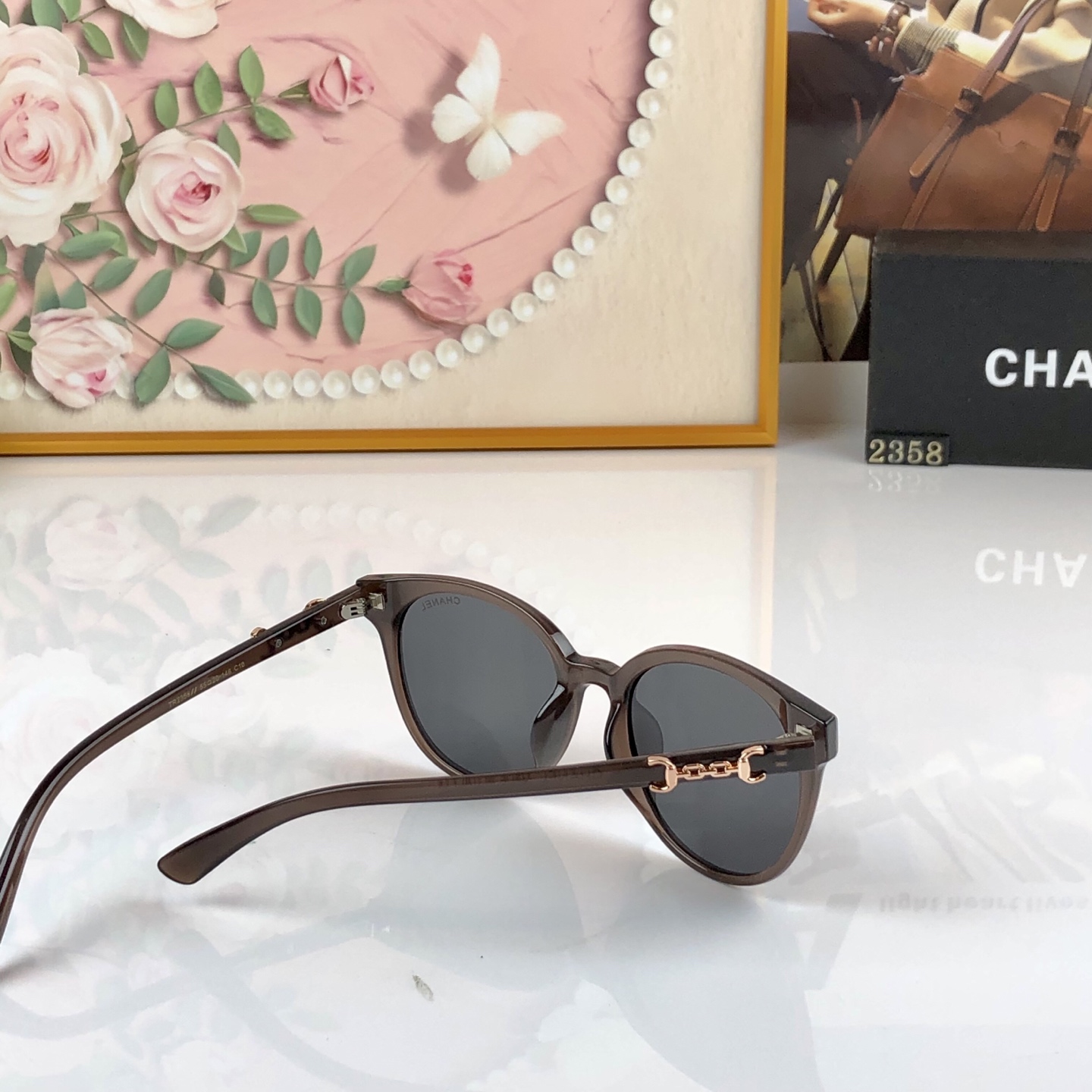 🔥🔥CHANE*复古时髦渐变色墨镜女显瘦高级感偏光太阳眼镜防紫外线