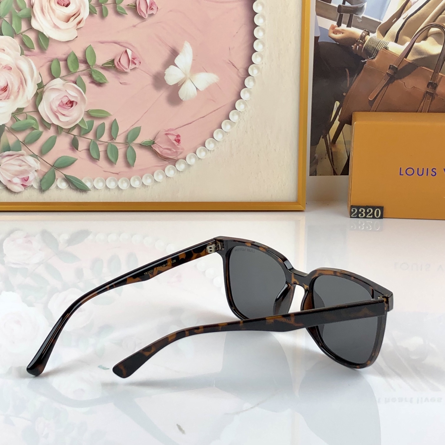 🔥🔥Louis vuitto*夏季新款开车防晒墨镜潮时髦复古黑框大脸显瘦防紫外线太阳镜
