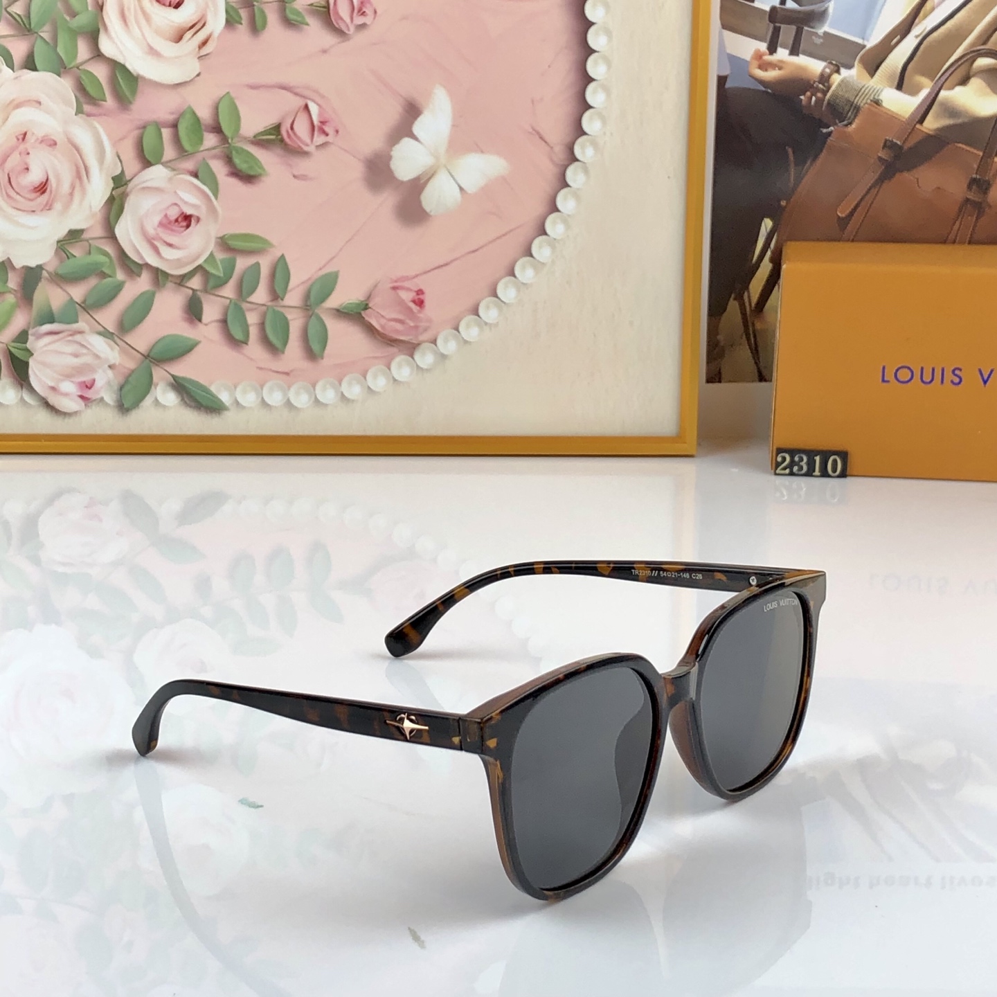 LOUISVUITTO*欧美时髦高级感太阳眼镜网红同款时尚方框太阳镜新款女潮复古墨镜