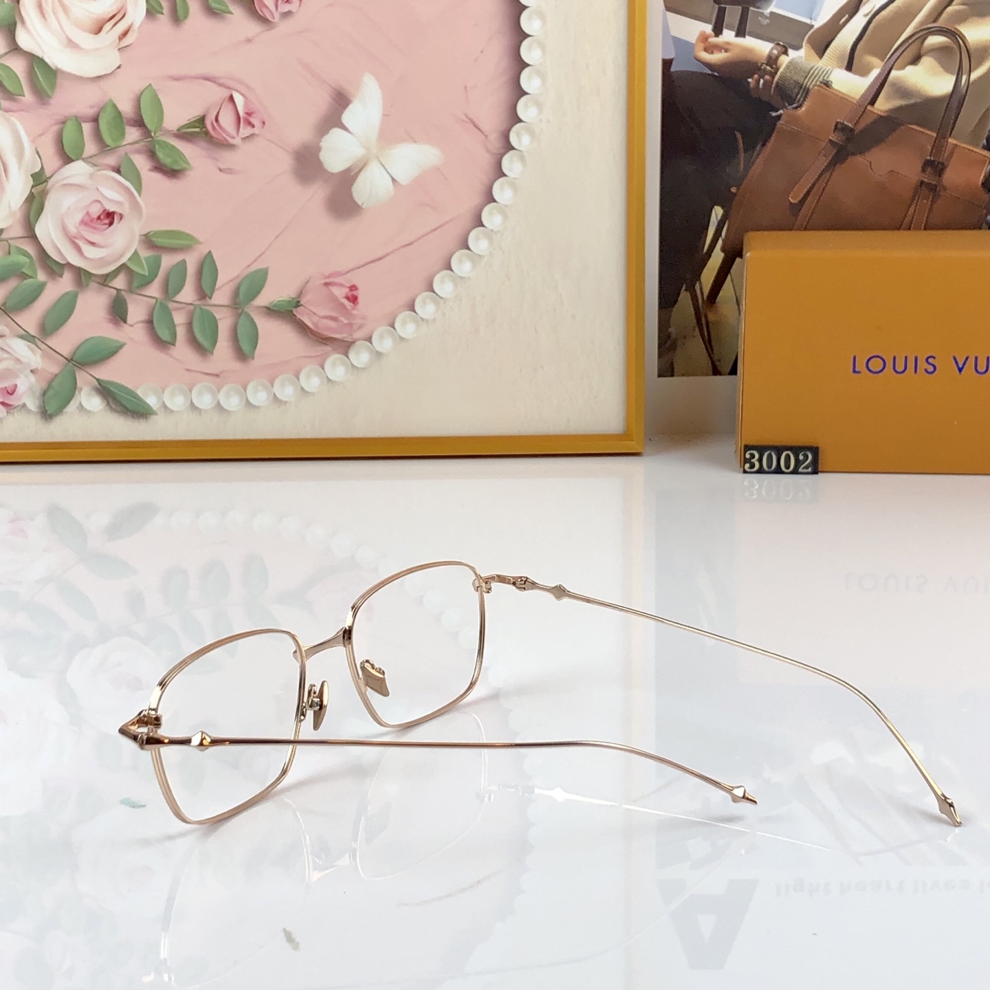 Louis vuitto*高级感金属眼镜框女可配度数近视眼镜架复古斯文小方框眼镜架男