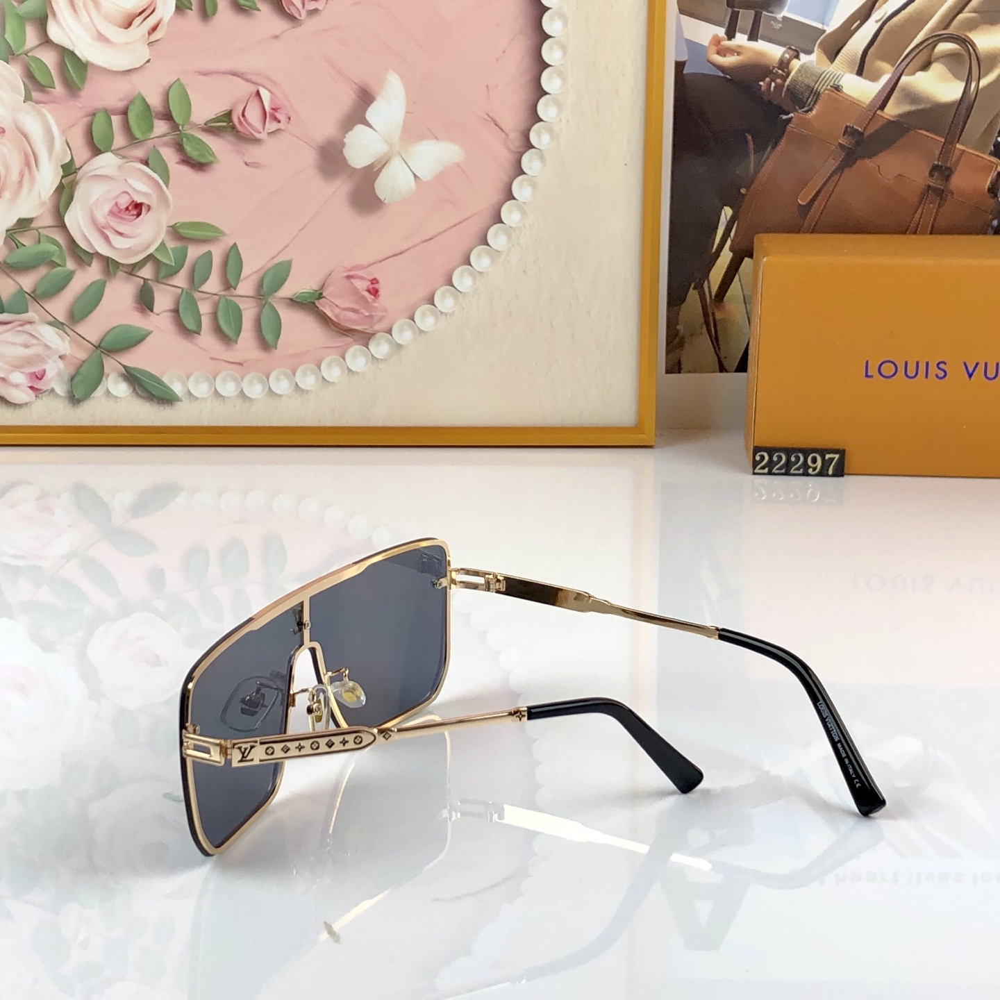 🆕 🔥🔥Louis vuitto*新款男女同款太阳镜时尚潮流眼镜驾驶出游休闲太阳眼镜防紫外线