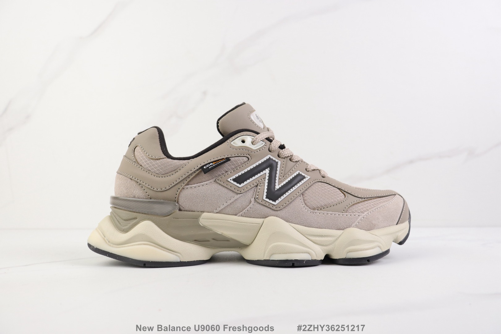 💰180
🔺New Balance U9060 Freshgoods 新百伦复古减震跑步鞋 织物材质老爹鞋 真标带半码 Size:36-45码
