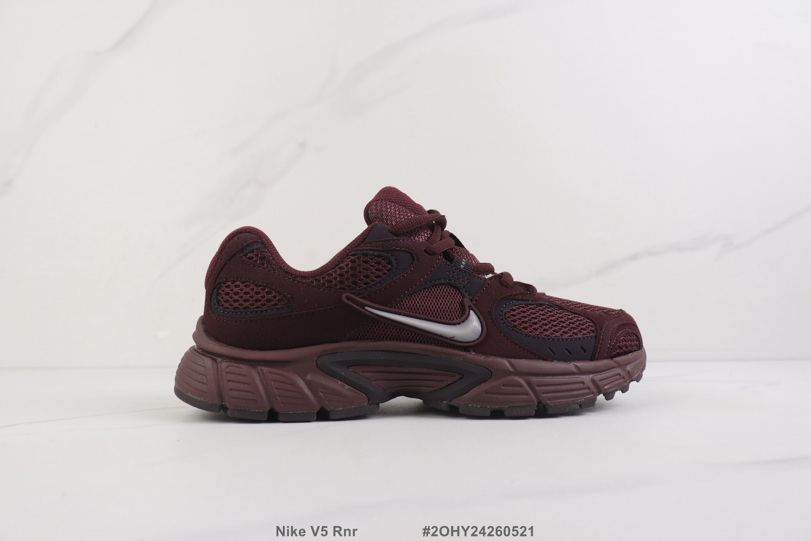 🔺Nike V5 Rnr 耐克减震回弹休闲跑步鞋 透气织物材质运动鞋 耐磨防滑舒适 真标带半码 码