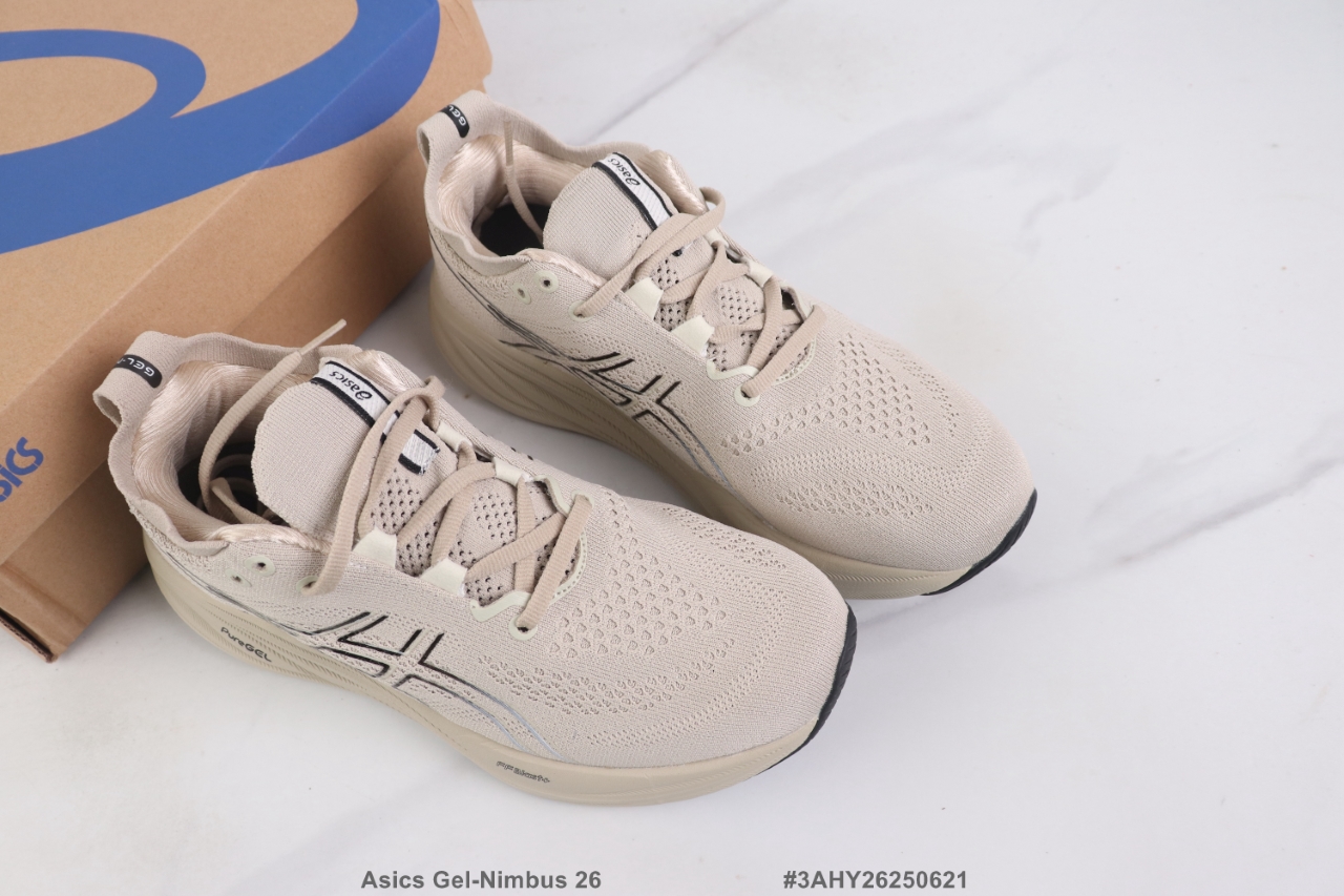  💰230
🔺Asics Ge-Nimbus 26 亚瑟士厚底减震跑步鞋 织物材质运动鞋   Size:39-45码                           