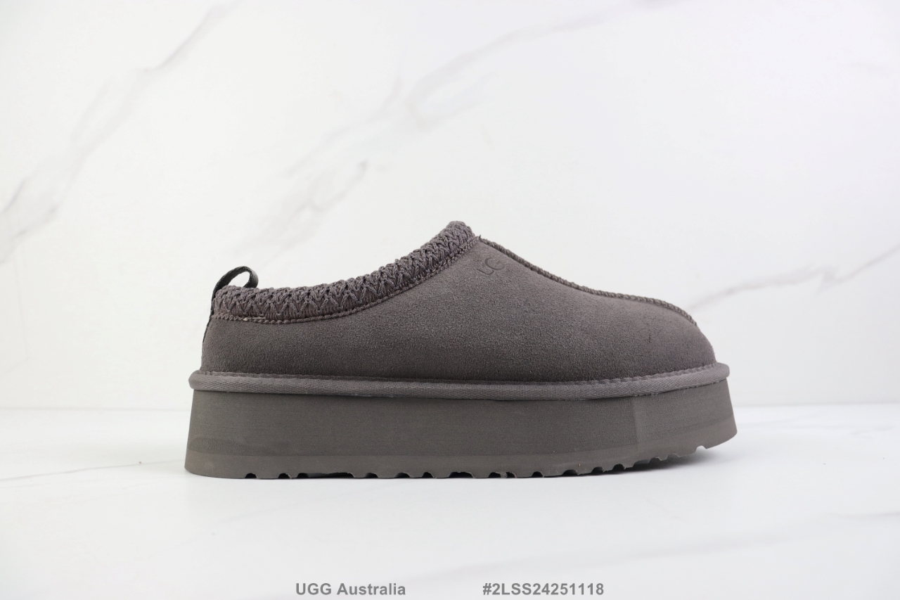 💰P120🔺UGG Australia 冬季款厚底低帮雪地靴 民族风平底 加绒保暖 牛皮材质靴鞋 Size:35-45码 #2LSS24251118