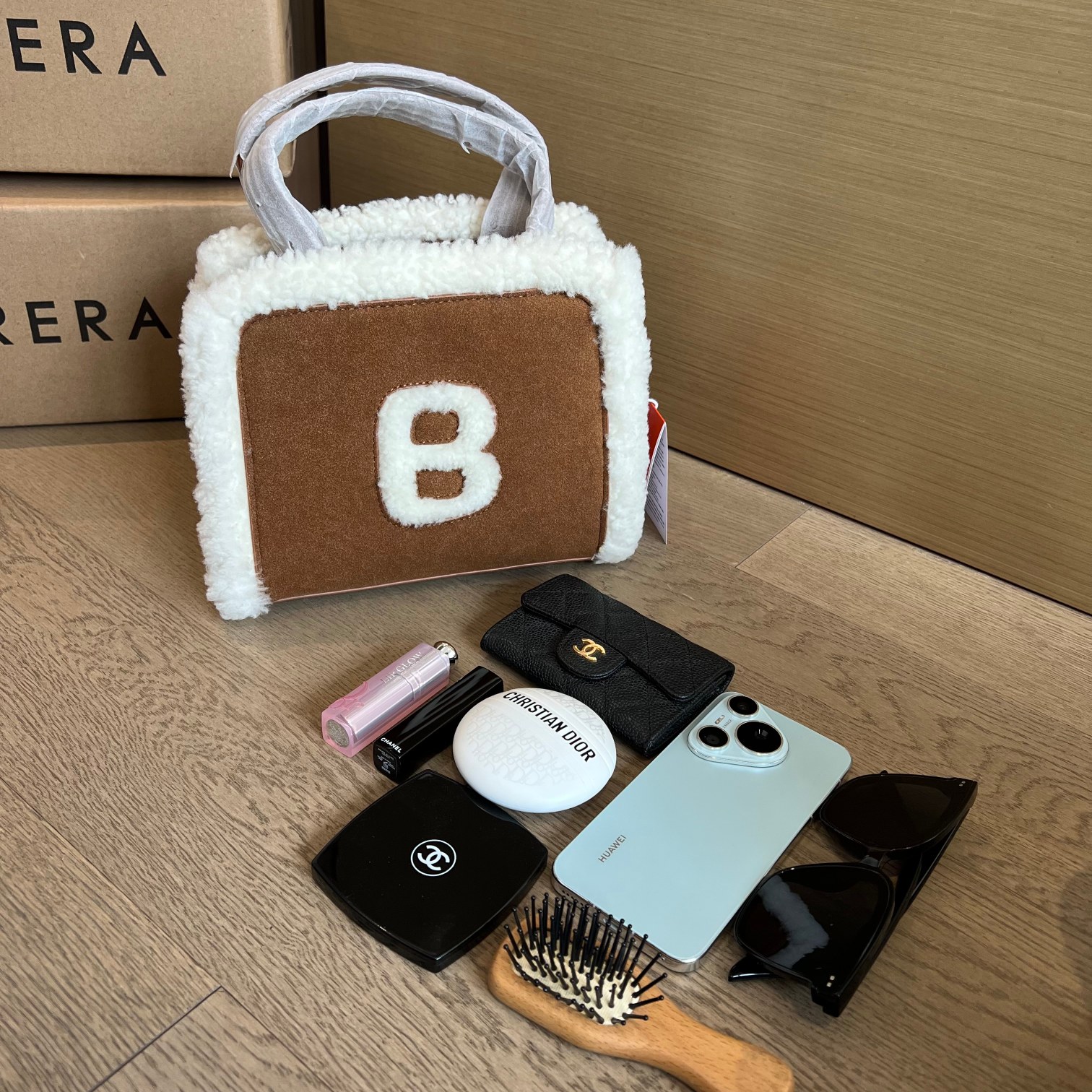 Delvaux Luxury Designer Handbag Shoulder Crossbody Bag crafted in 3