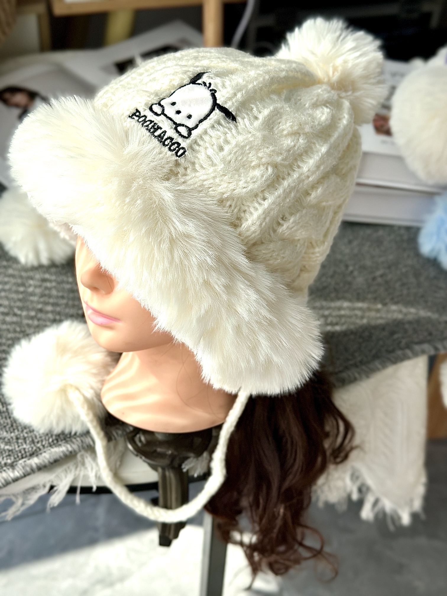 Pochacco Plush Pom-Pom Beanie – White - Comprehensive 4