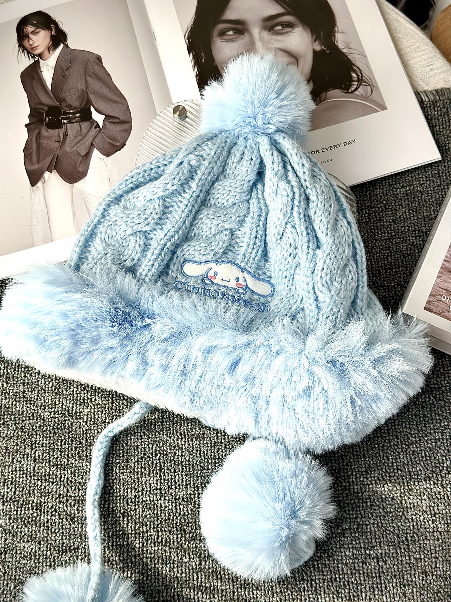 **Blue Cinnamoroll Hooded Winter Garment** - Comprehensive 5