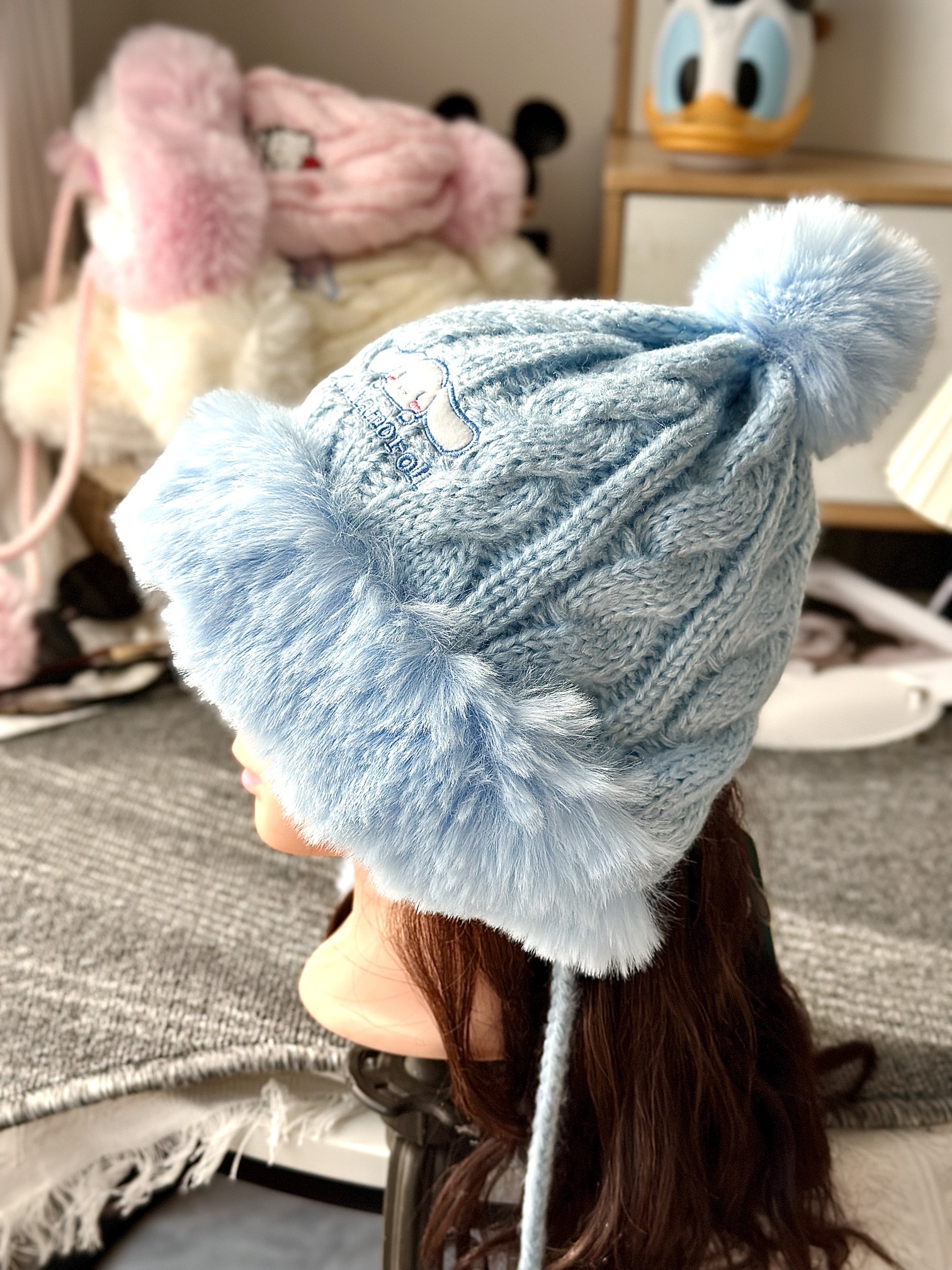 **Blue Cinnamoroll Hooded Winter Garment** - Comprehensive 7