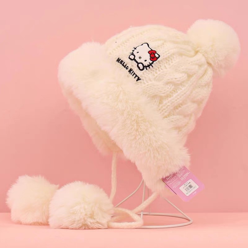 Sanrio introduces the new winter pom-pom beanie, designed for cold-weath - Comprehensive 2