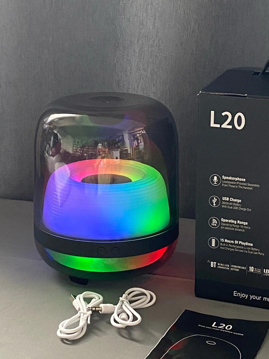 爆款款L20，360度全透明款式 便携式蓝牙音箱 全面屏炫彩小音箱+低音炮 桌面音响 超长续航 3