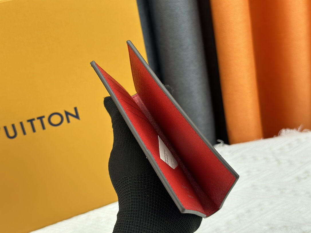 P180 財布 M60410北極熊 护照夹 - 高級感あふれる旅行アクセサリー