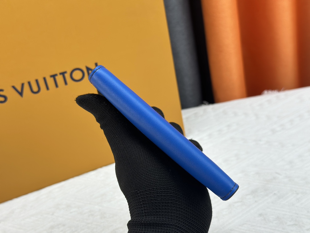 P180 財布 M82867 ラン 护照夹 - 高級感あふれる旅行用アクセサリー