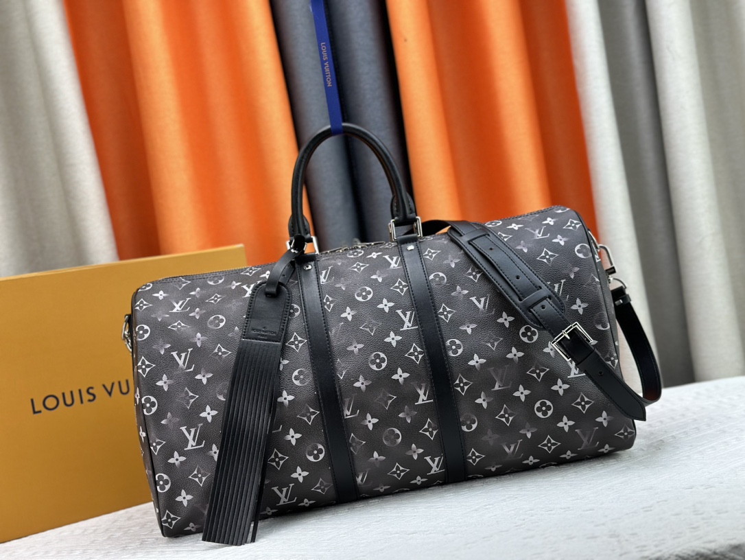 Louis Vuitton LV Keepall Taschen Reisetaschen Schwarz Taiga Fashion Lässig M41416