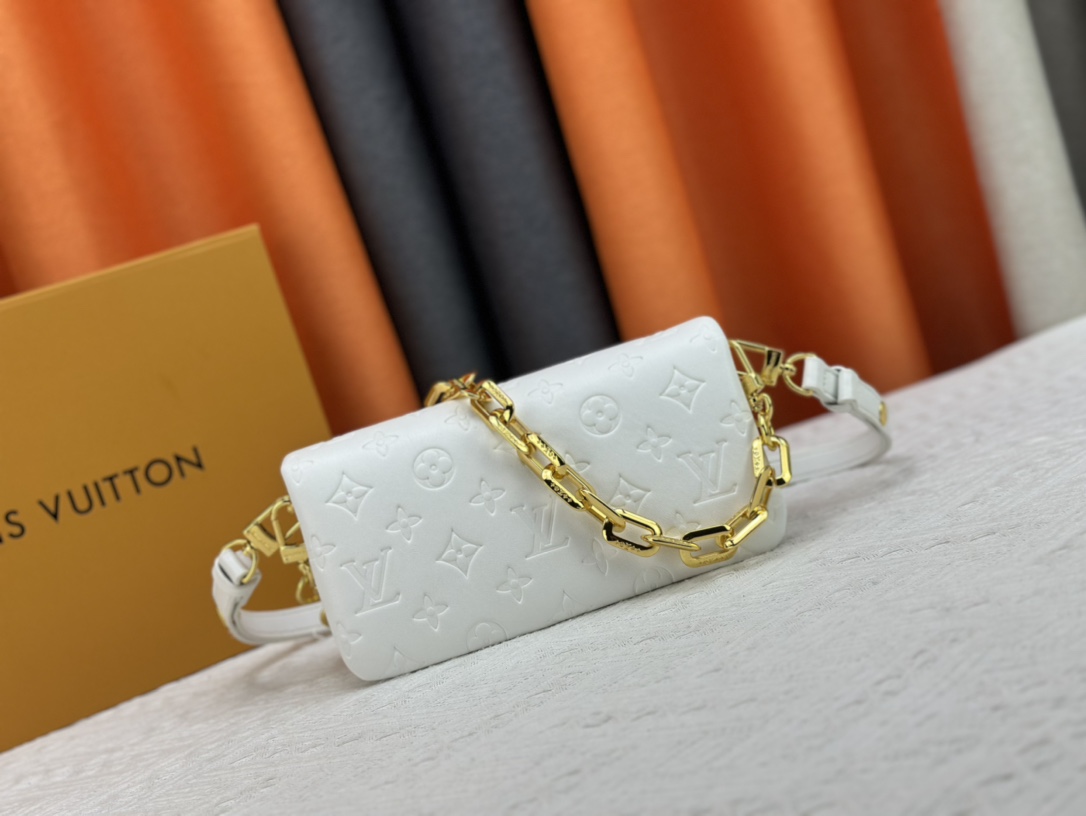 Quality AAA+ Replica
 Louis Vuitton LV Coussin Bags Handbags Black White Sheepskin Pochette Chains M83359