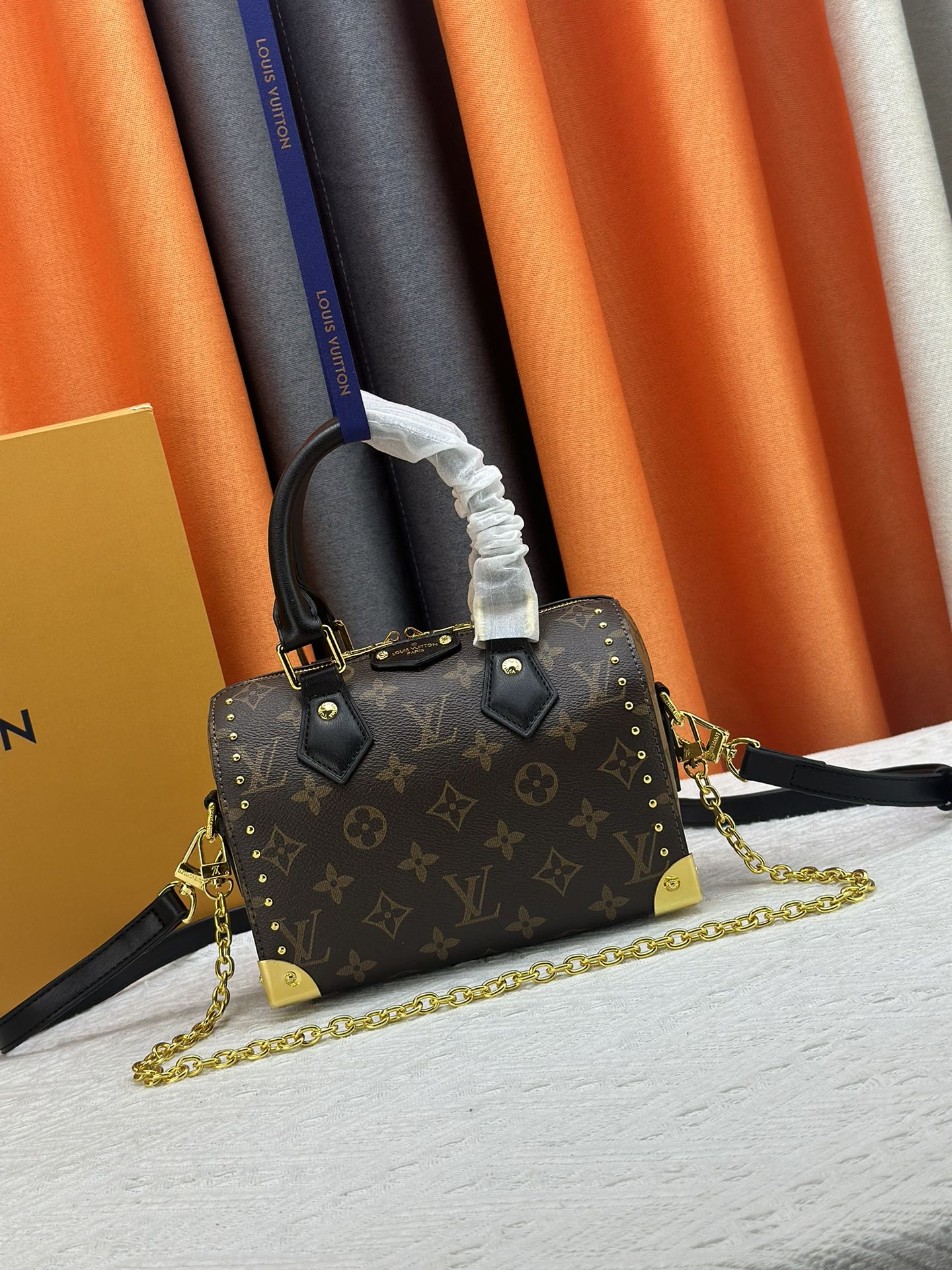 Louis Vuitton LV Speedy Bags Handbags Monogram Canvas Cowhide Fabric Spring Collection Chains M13146