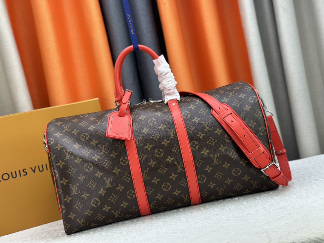 Louis Vuitton LV Keepall Travel Bags Monogram Canvas M40568