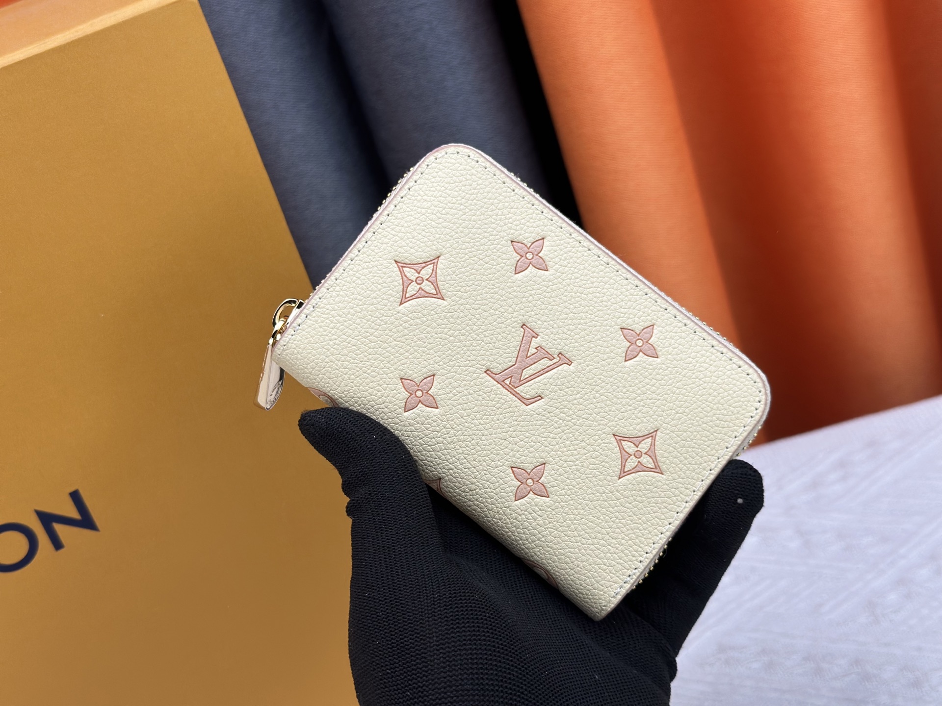 ルイ・ヴィトン ZIPPY ラウンドファスナー 財布 - Monogram Empreinte レザー製