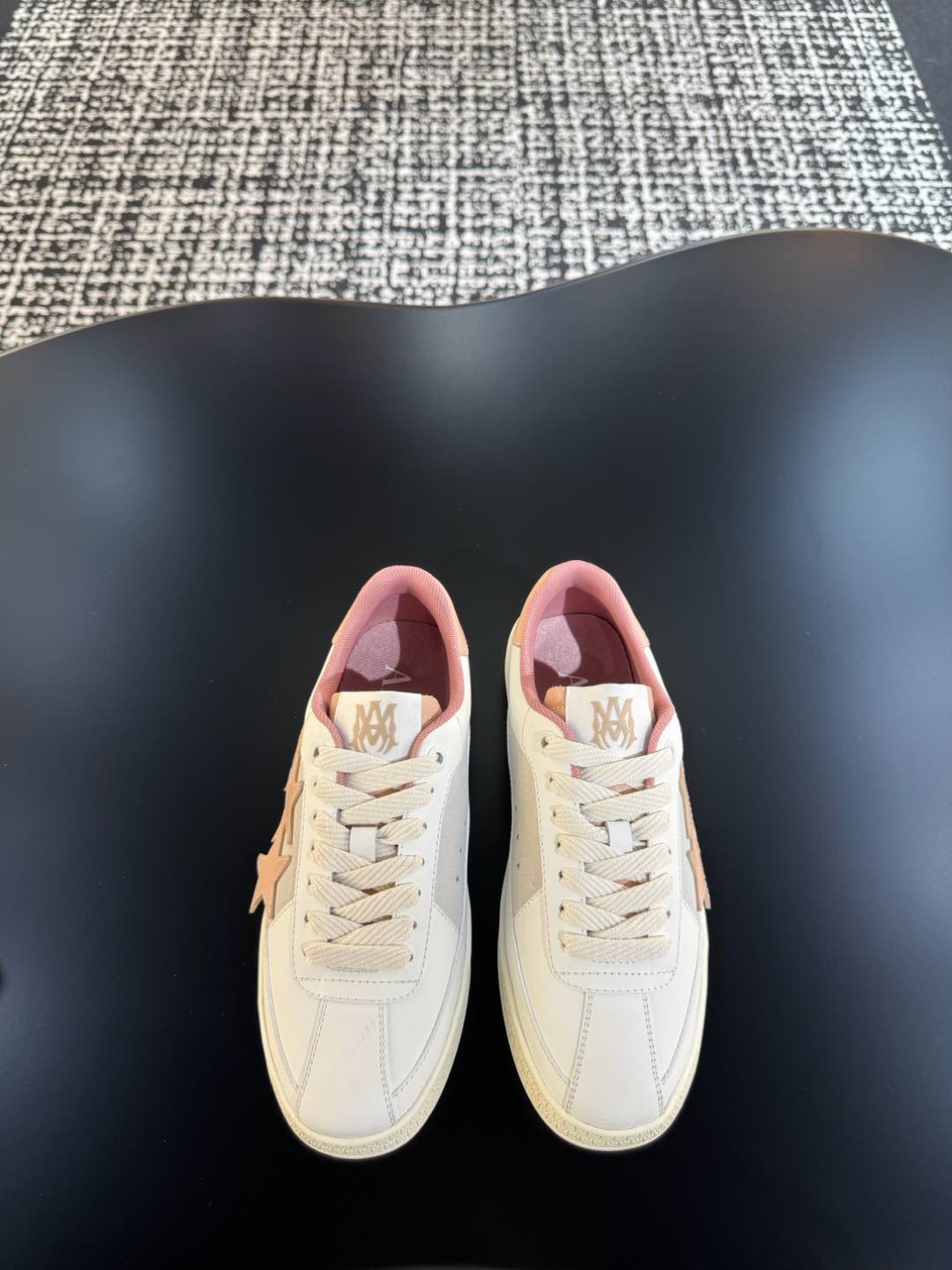 NO:274053,Ami** new German training shoes couples 35-39 men 38-44,19860909Ami**新款 德训鞋 情侣女35-39 男38-44,,Men's shoes