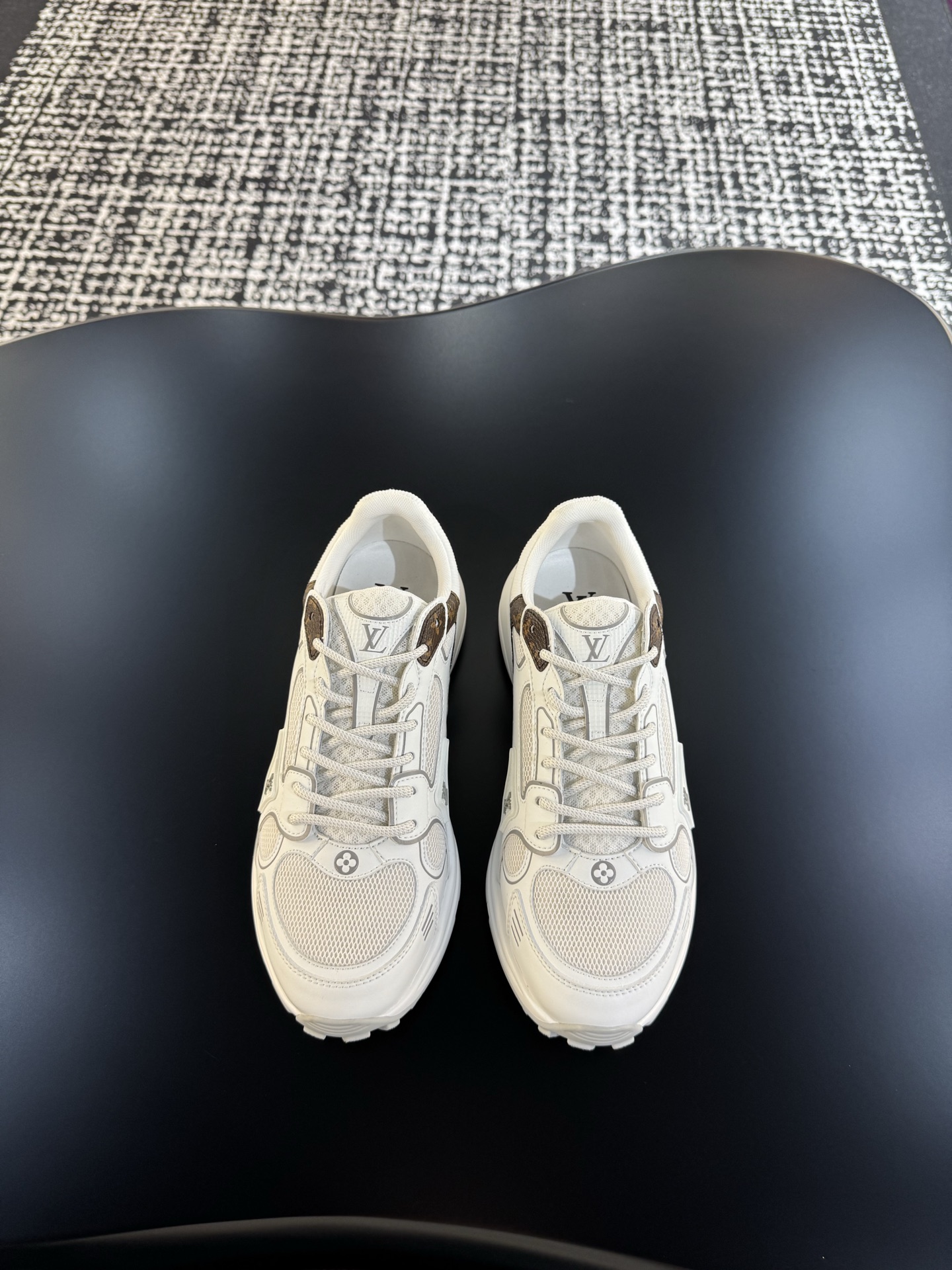 NO:284618,L new model latest model, counter synchronization, couple 35-44,19860909L新款最新款,专柜同步,情侣35-44,,Men's shoes