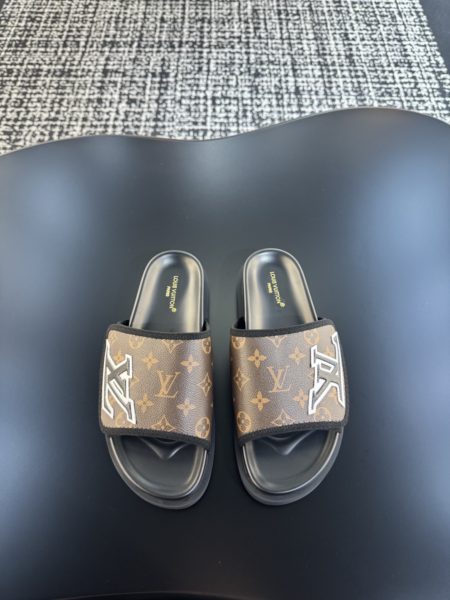 NO:346525,L new men's slippers, 38-45, slippers19860909L 新款男士拖鞋,38-45,,slippers,Men's shoes