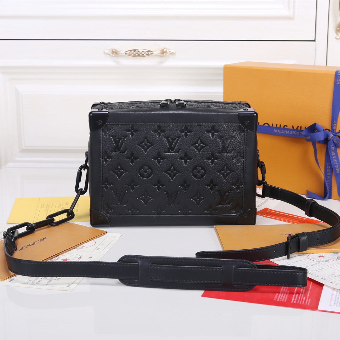 Givenchy 对版细节 M55700压花 44478老花