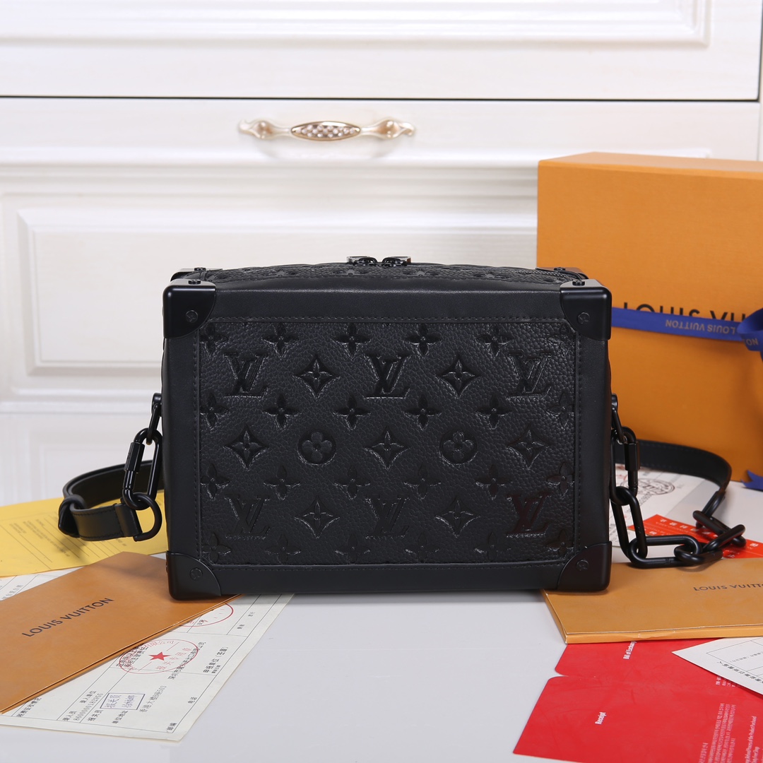 Givenchy 对版细节 M55700压花 44478老花