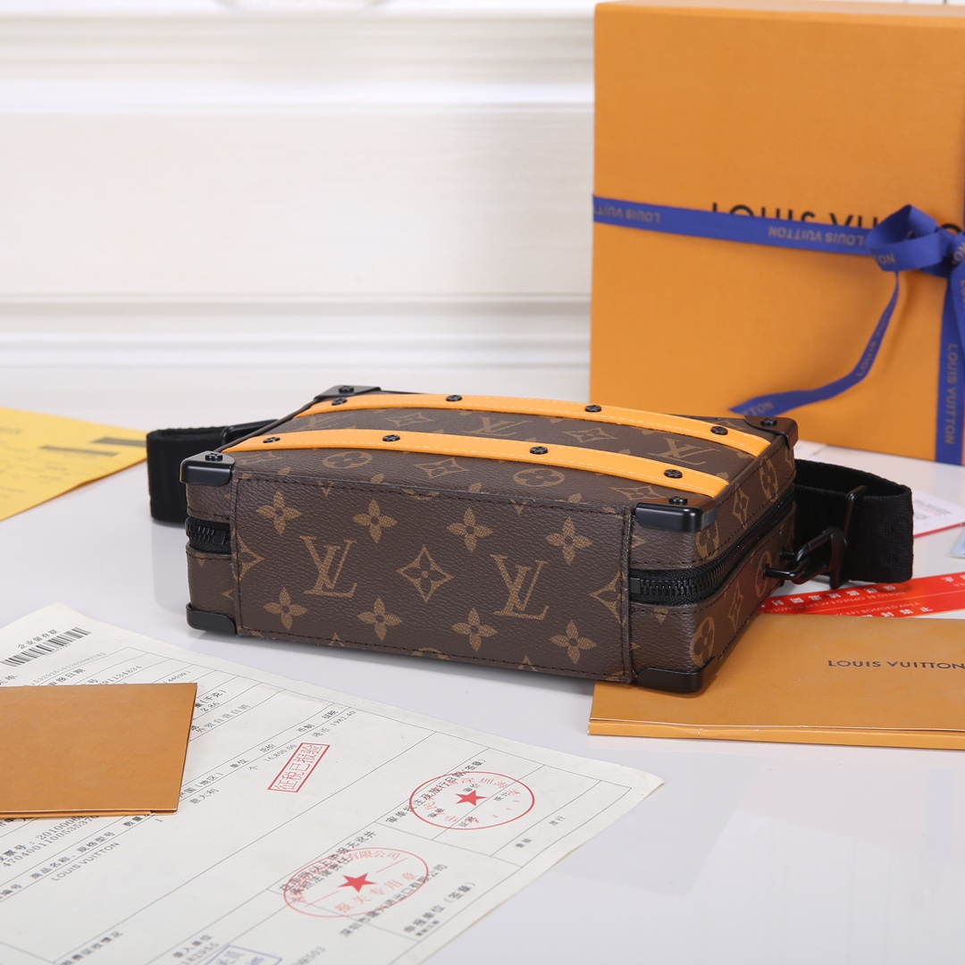Lacoste 对版细节 M46689 黄皮 本款Handle