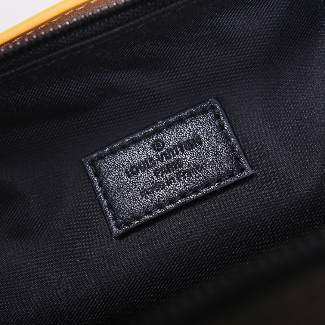Lacoste 对版细节 M46689 黄皮 本款Handle