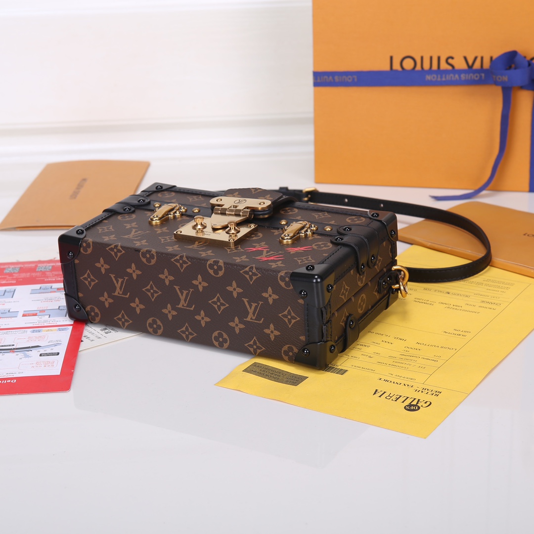 Louis Vuitton 对版细节 M45943 M40273
