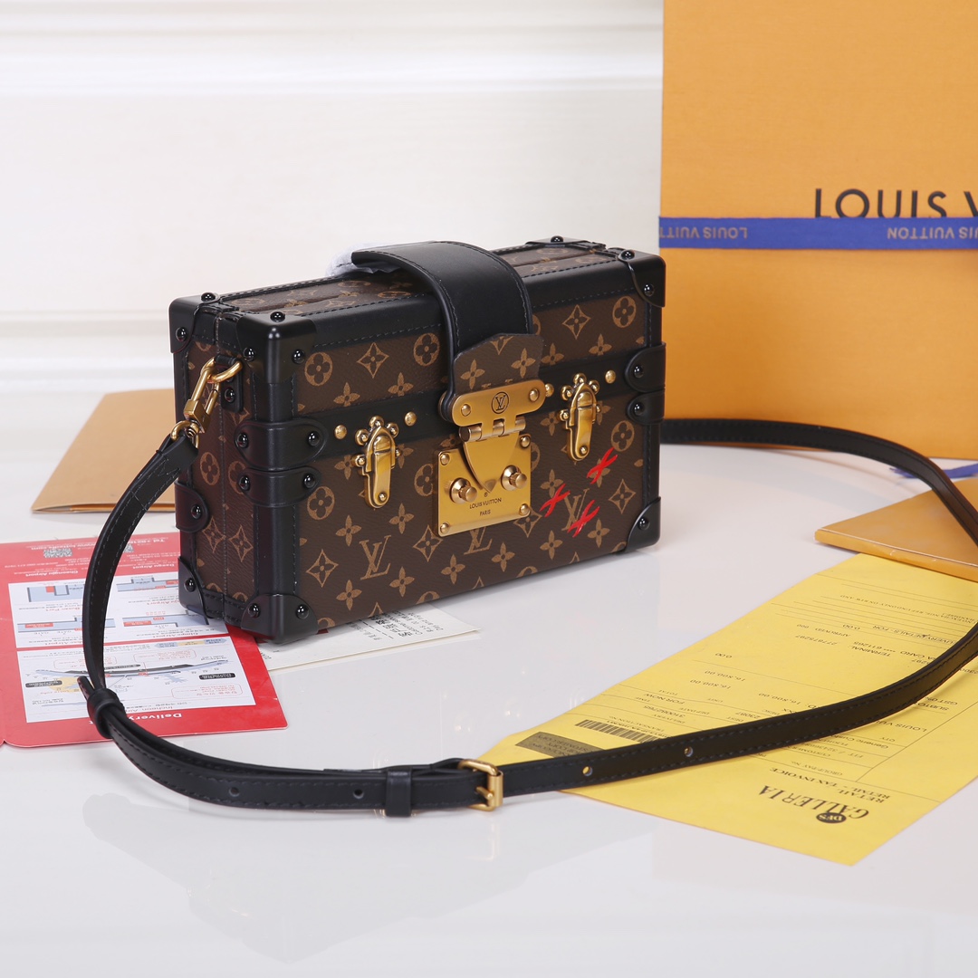 Louis Vuitton 对版细节 M45943 M40273