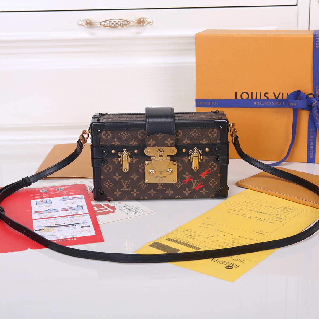 Louis Vuitton 对版细节 M45943 M40273