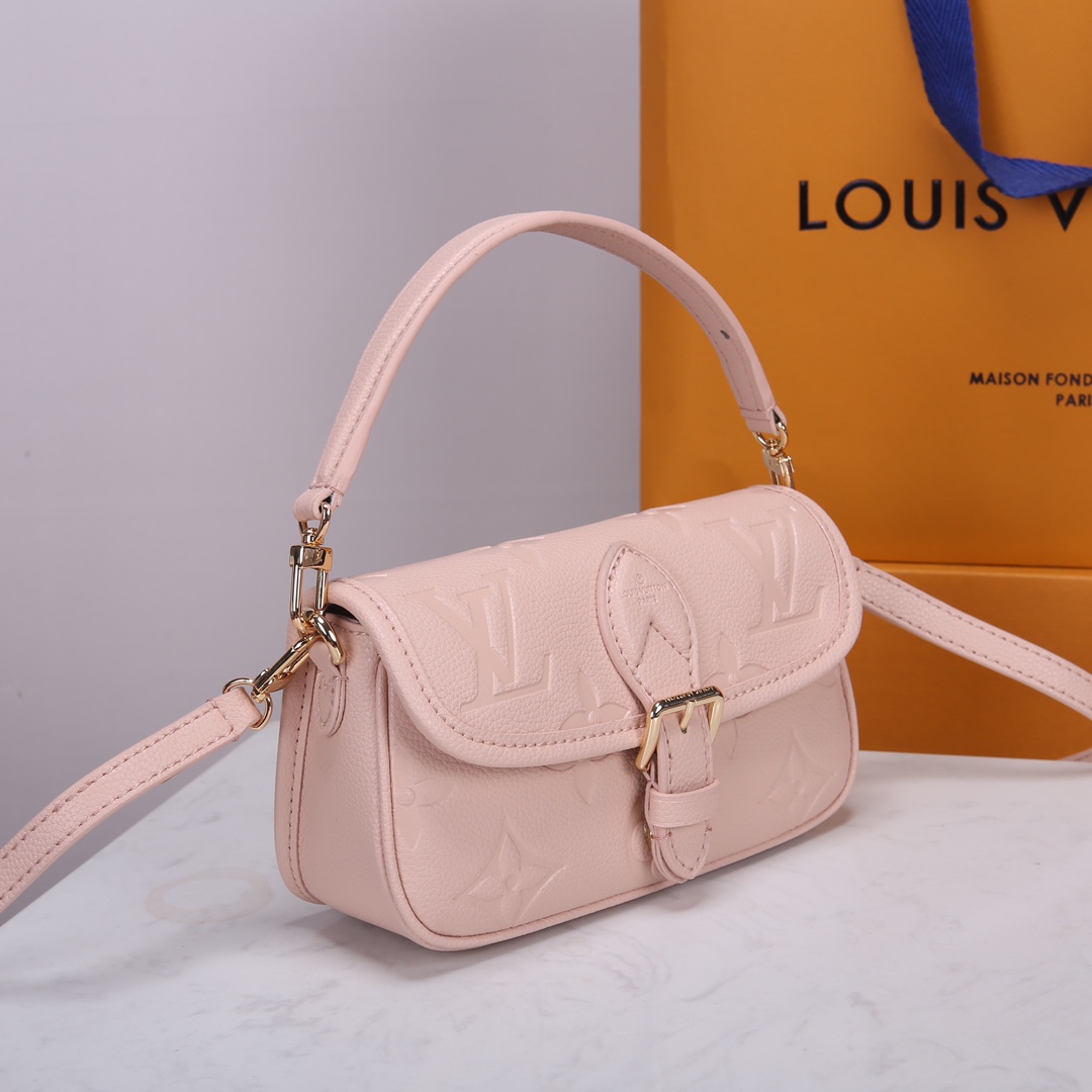 Louis Vuitton 变码芯片法棍M83300杏色 M83566